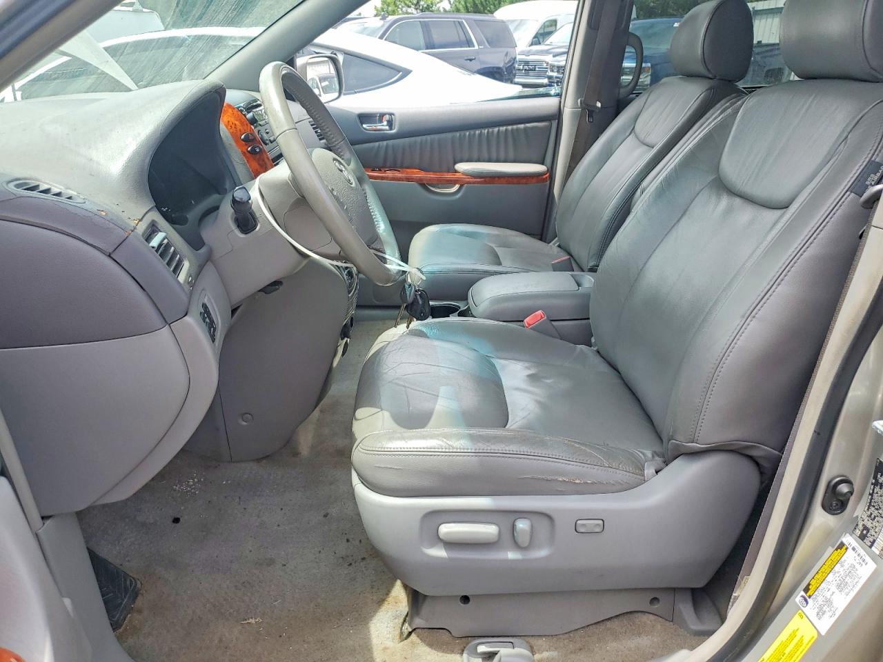 2006 Toyota Sienna Xle 7 Passenger Серебряный vin: 5TDZA22C96S584458