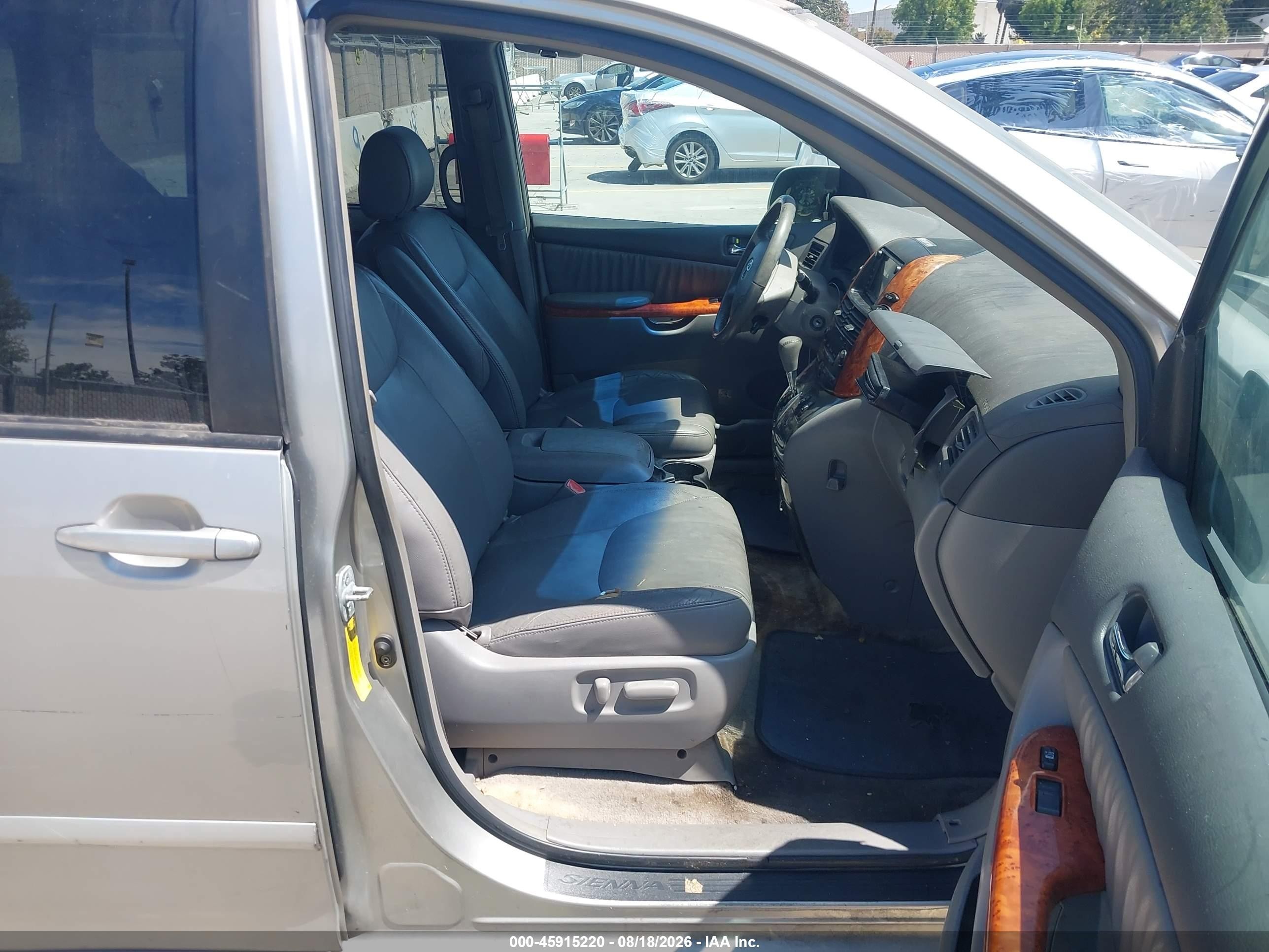 2006 Toyota Sienna Xle Серый vin: 5TDZA22C96S584895