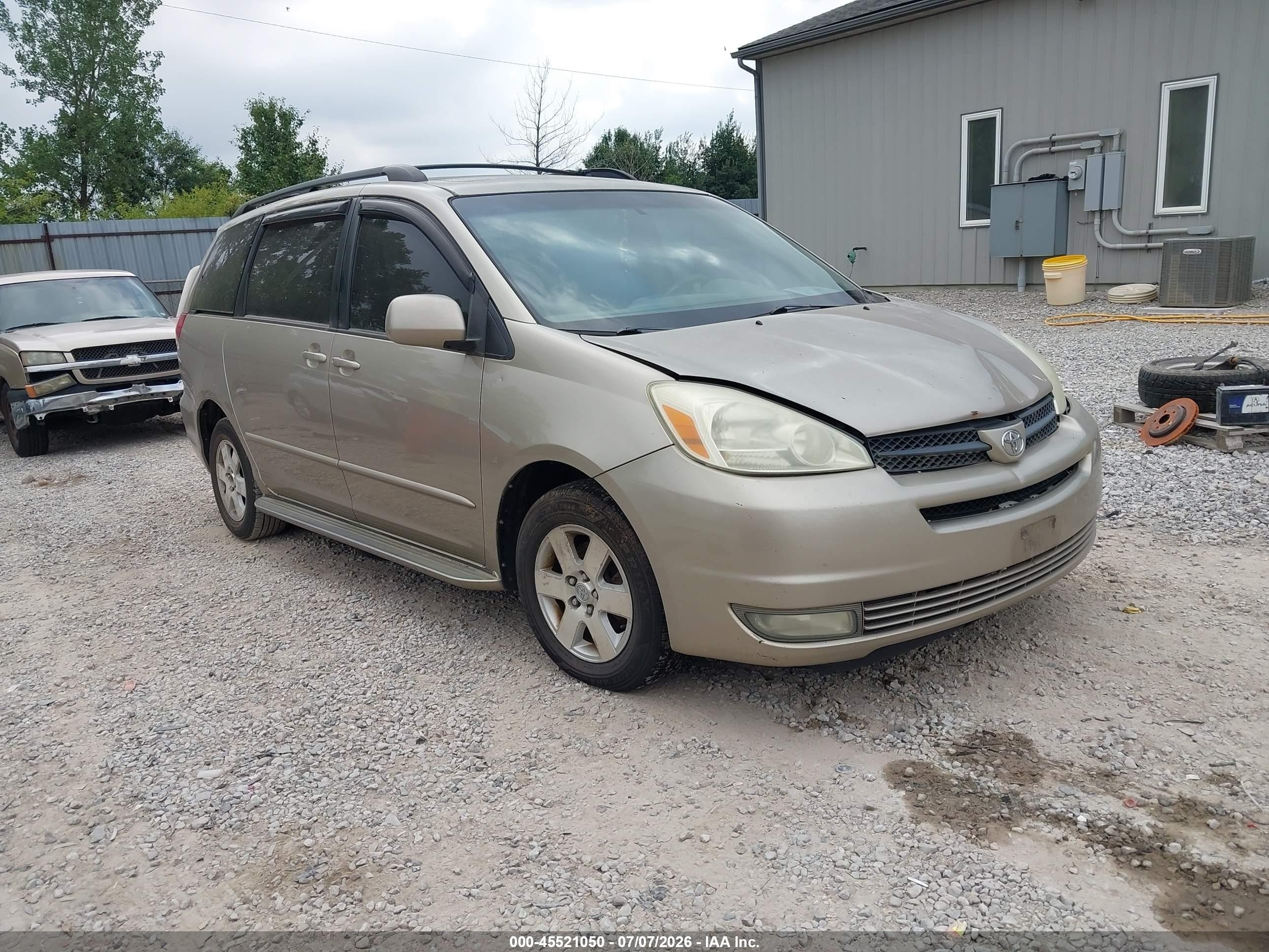 2004 Toyota Sienna Xle Gold vin: 5TDZA22CX4S095659