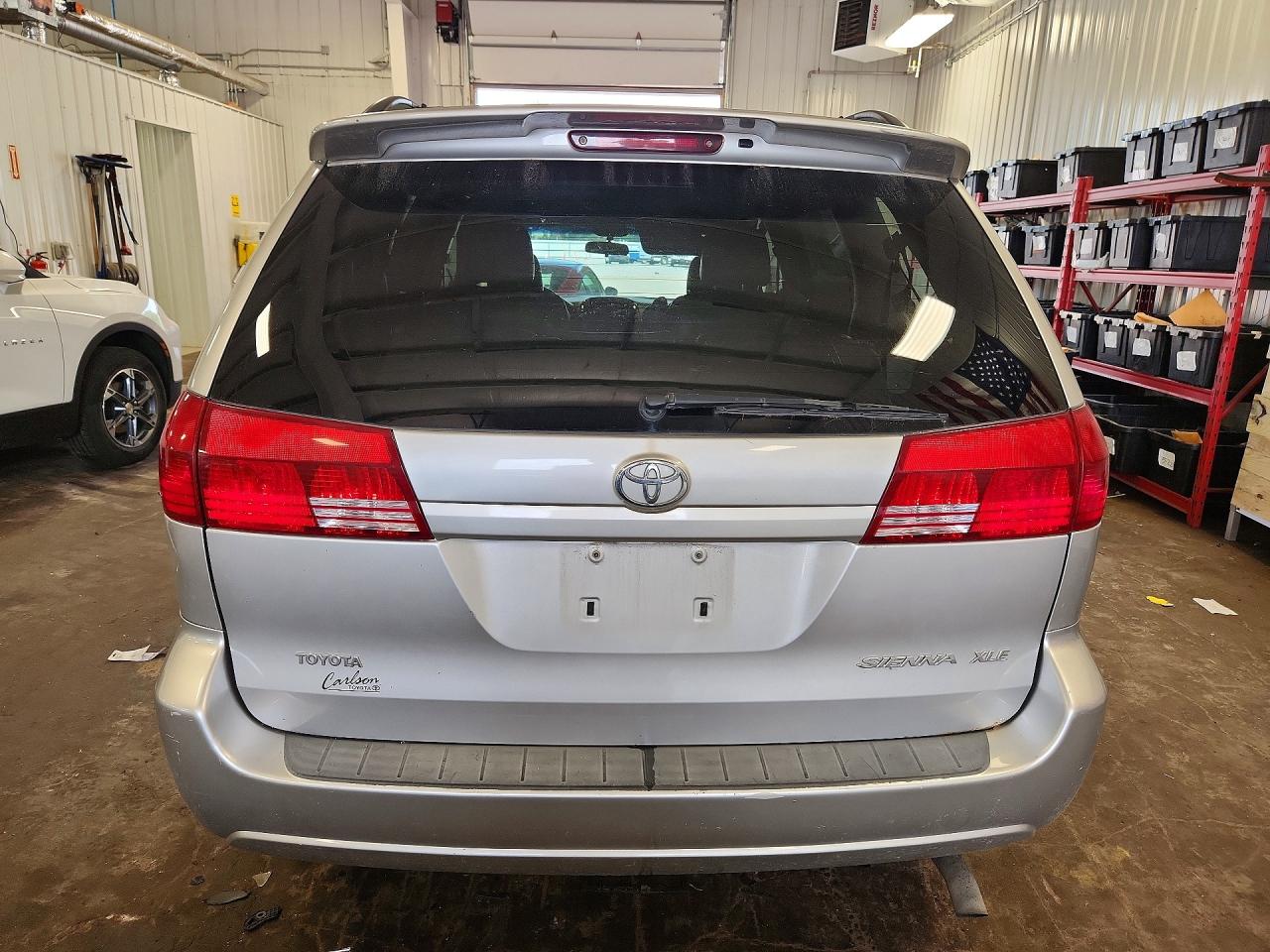 2005 Toyota Sienna Xle 7 Passenger Silver vin: 5TDZA22CX5S345063