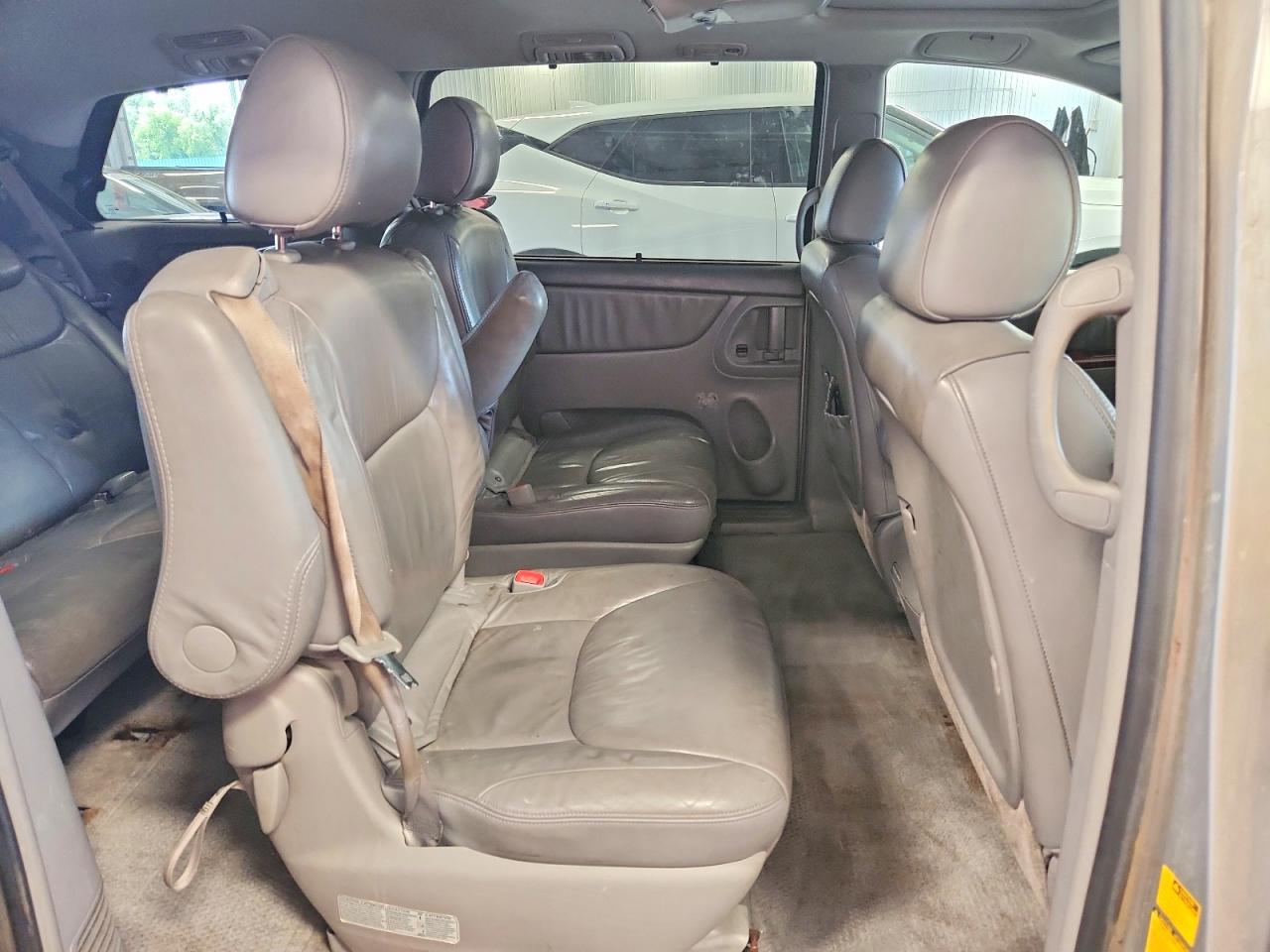 2005 Toyota Sienna Xle 7 Passenger Silver vin: 5TDZA22CX5S345063