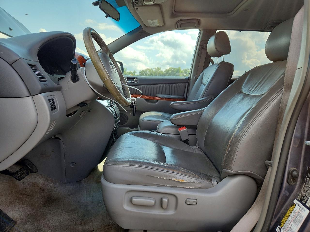 2006 Toyota Sienna Xle 7 Passenger Gray vin: 5TDZA22CX6S529405