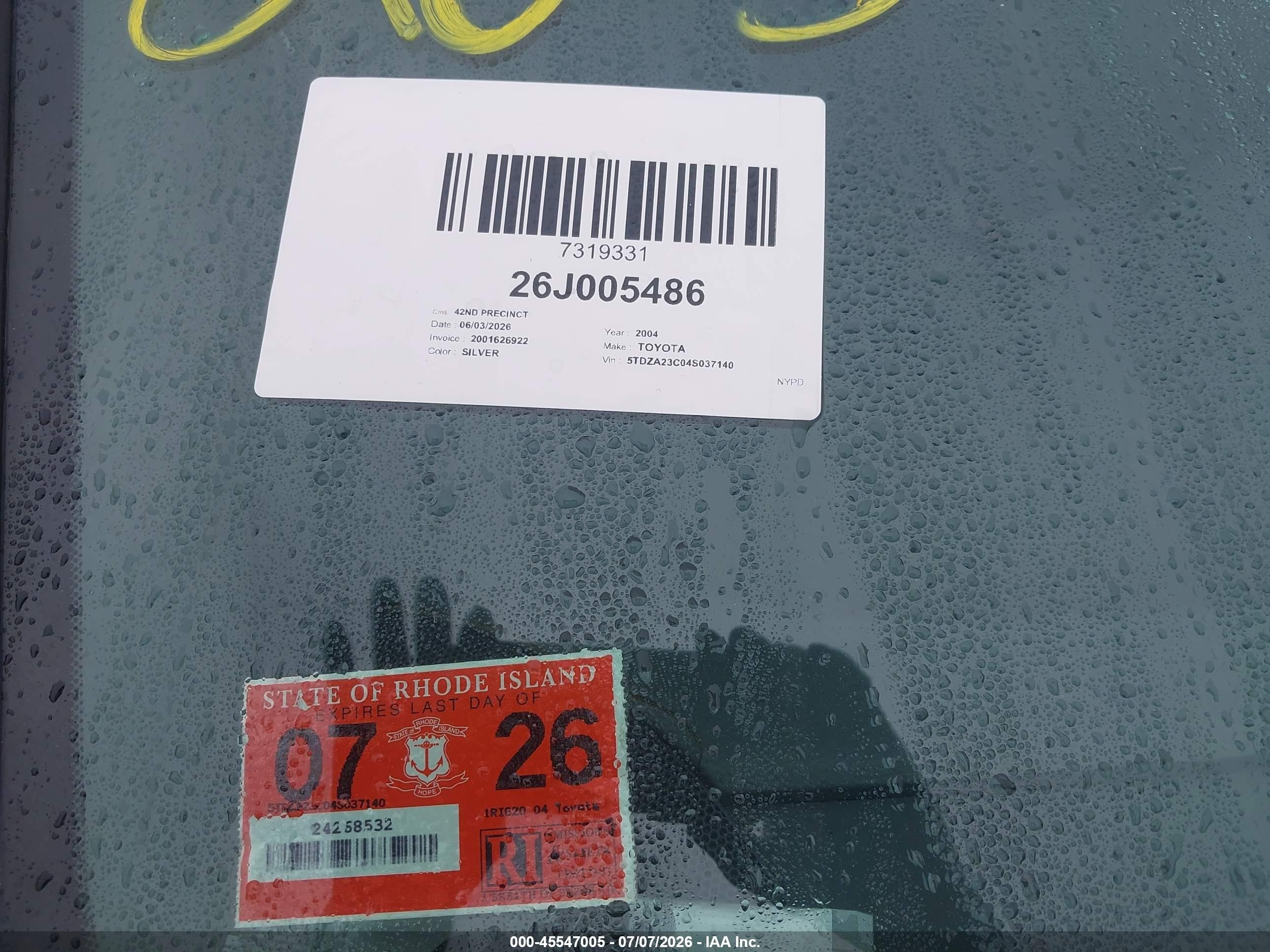 2004 Toyota Sienna Le Silver vin: 5TDZA23C04S037140