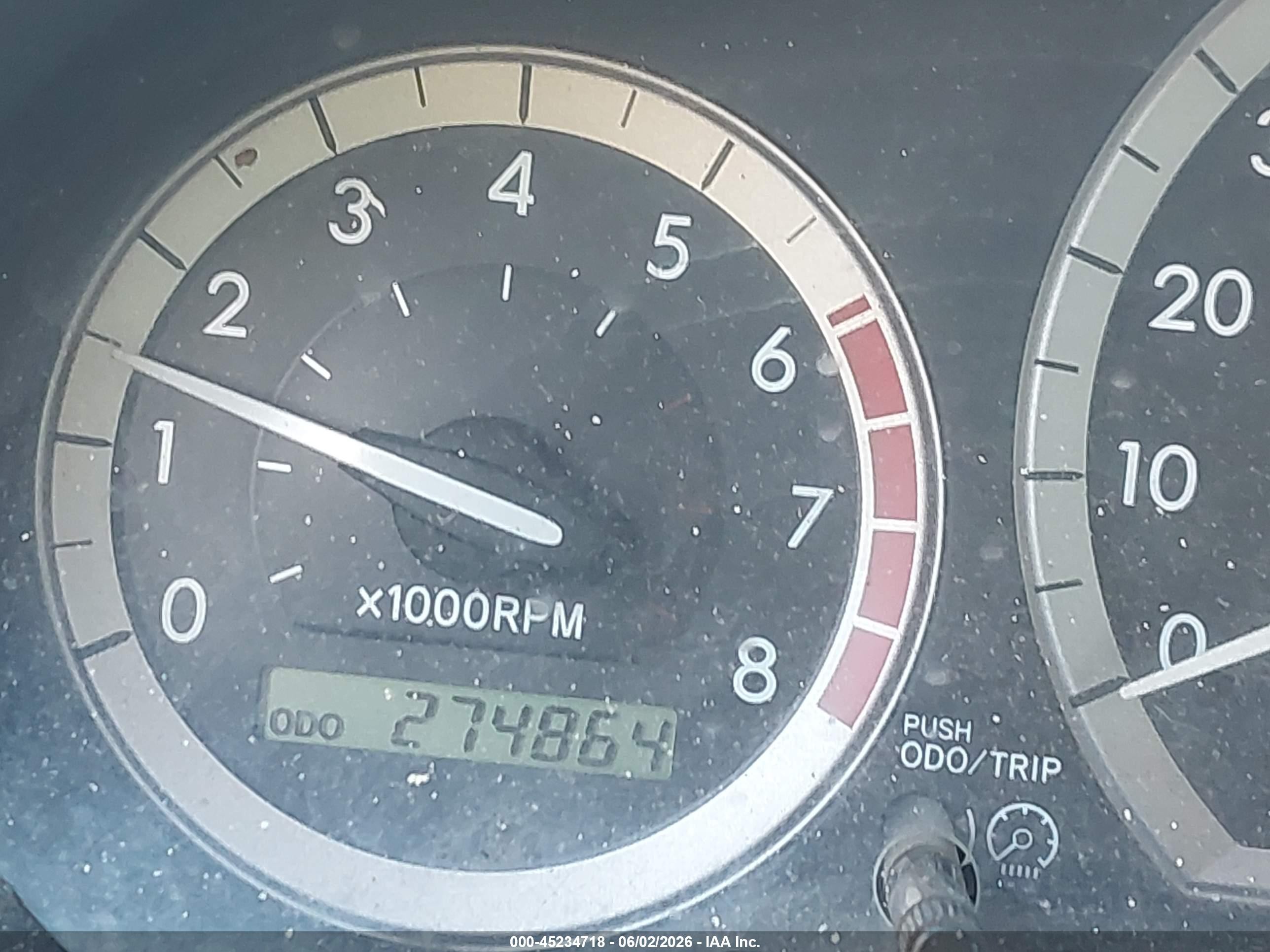 2004 Toyota Sienna Le Green vin: 5TDZA23C04S046257
