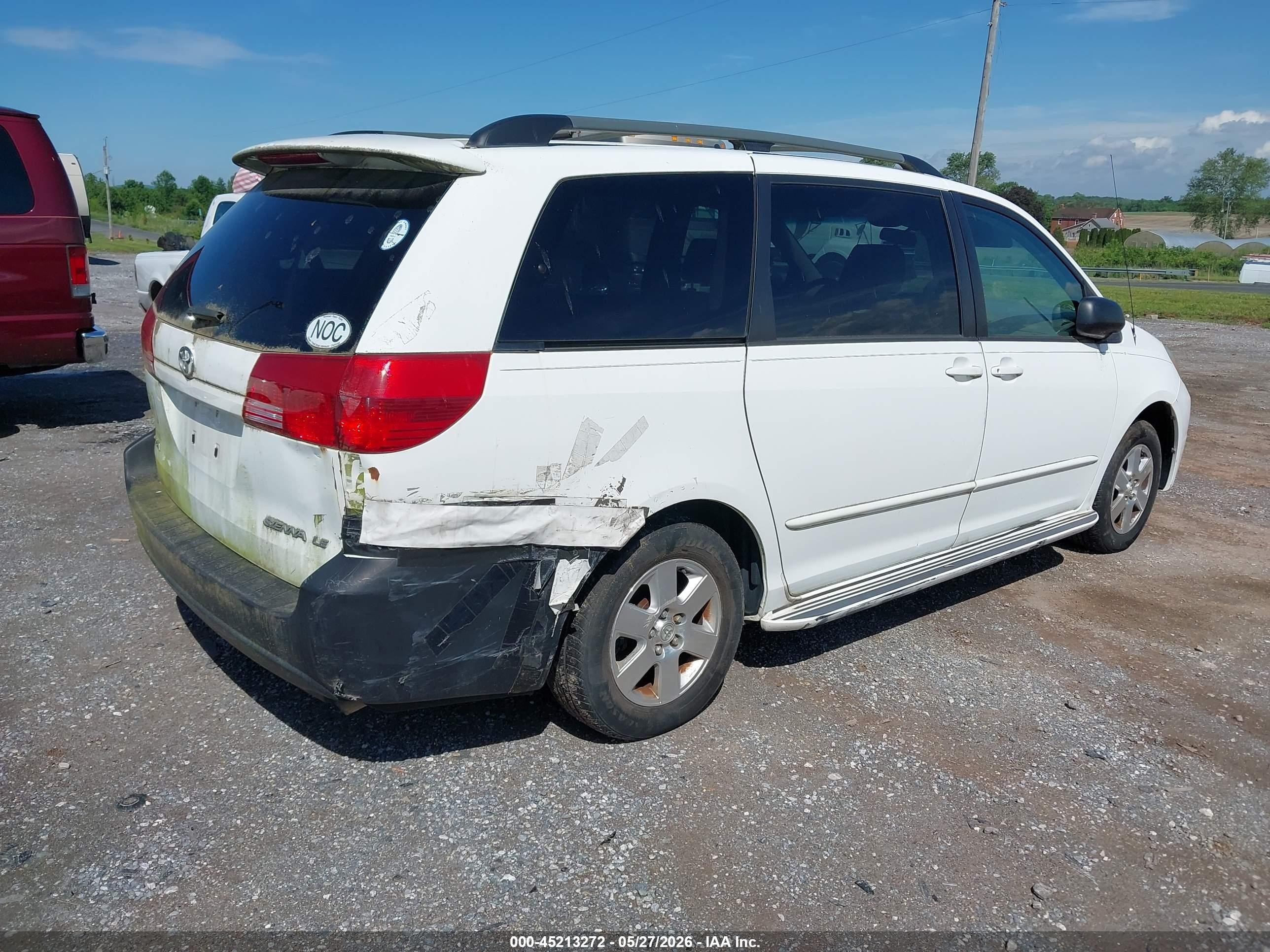 2004 Toyota Sienna Le Белый vin: 5TDZA23C04S160811
