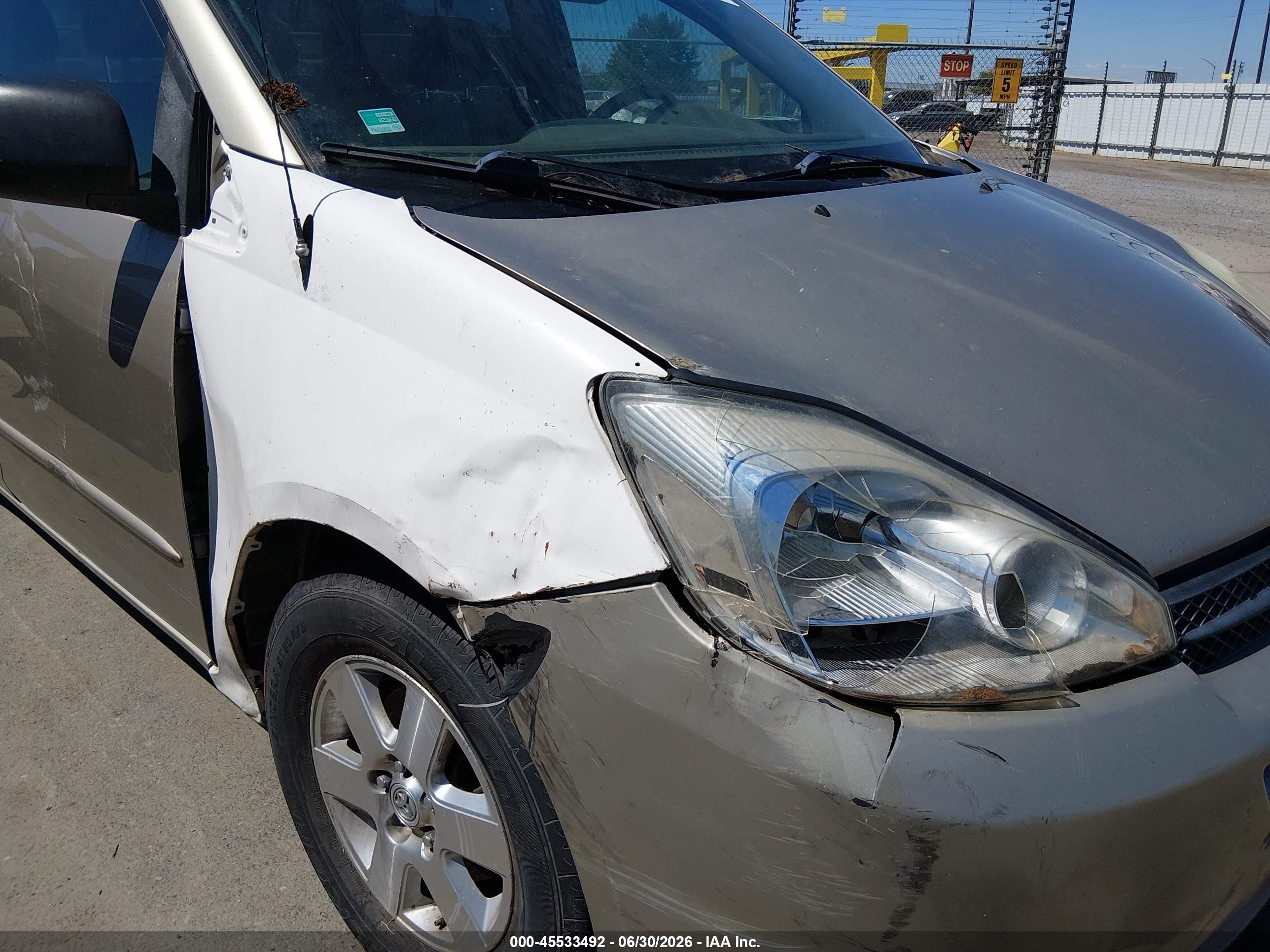 2004 Toyota Sienna Le Gold vin: 5TDZA23C04S220800