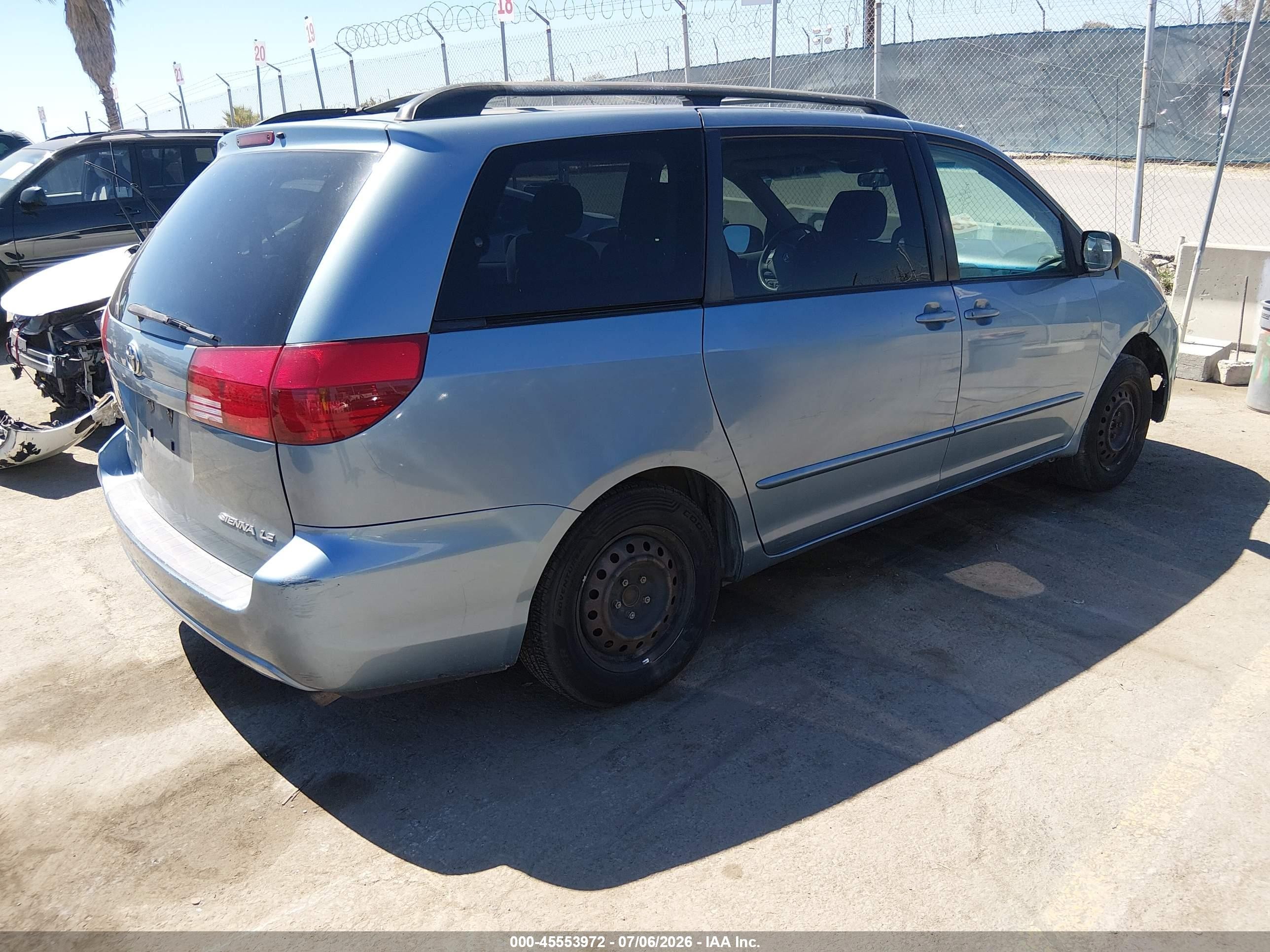 2005 Toyota Sienna Le Синий vin: 5TDZA23C05S222998