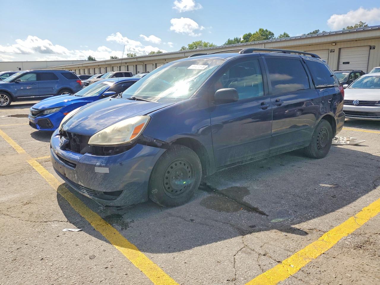 2005 Toyota Sienna Le 7 Passenger Blue vin: 5TDZA23C05S292551
