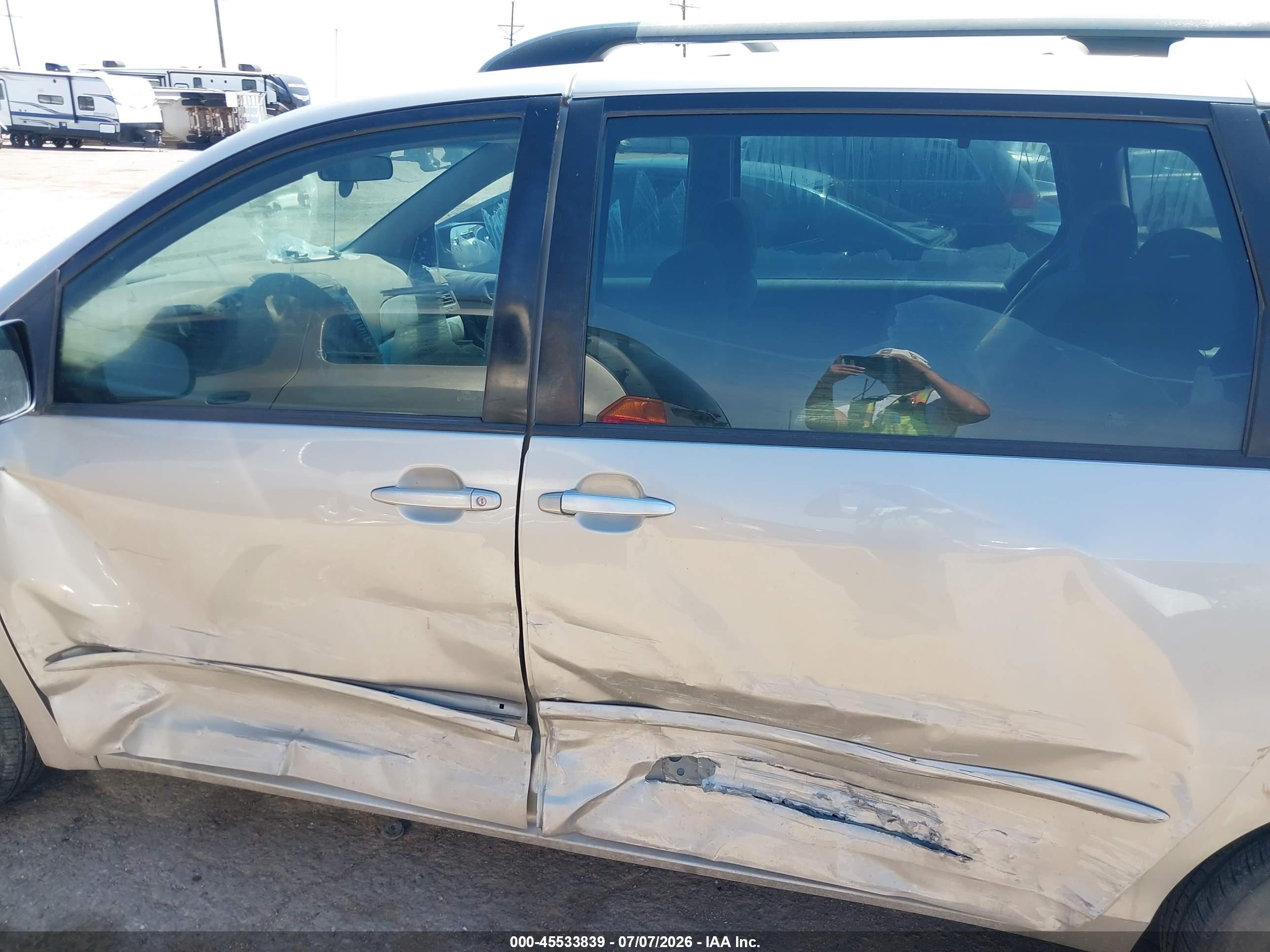 2005 Toyota Sienna Ce Pewter vin: 5TDZA23C05S336936