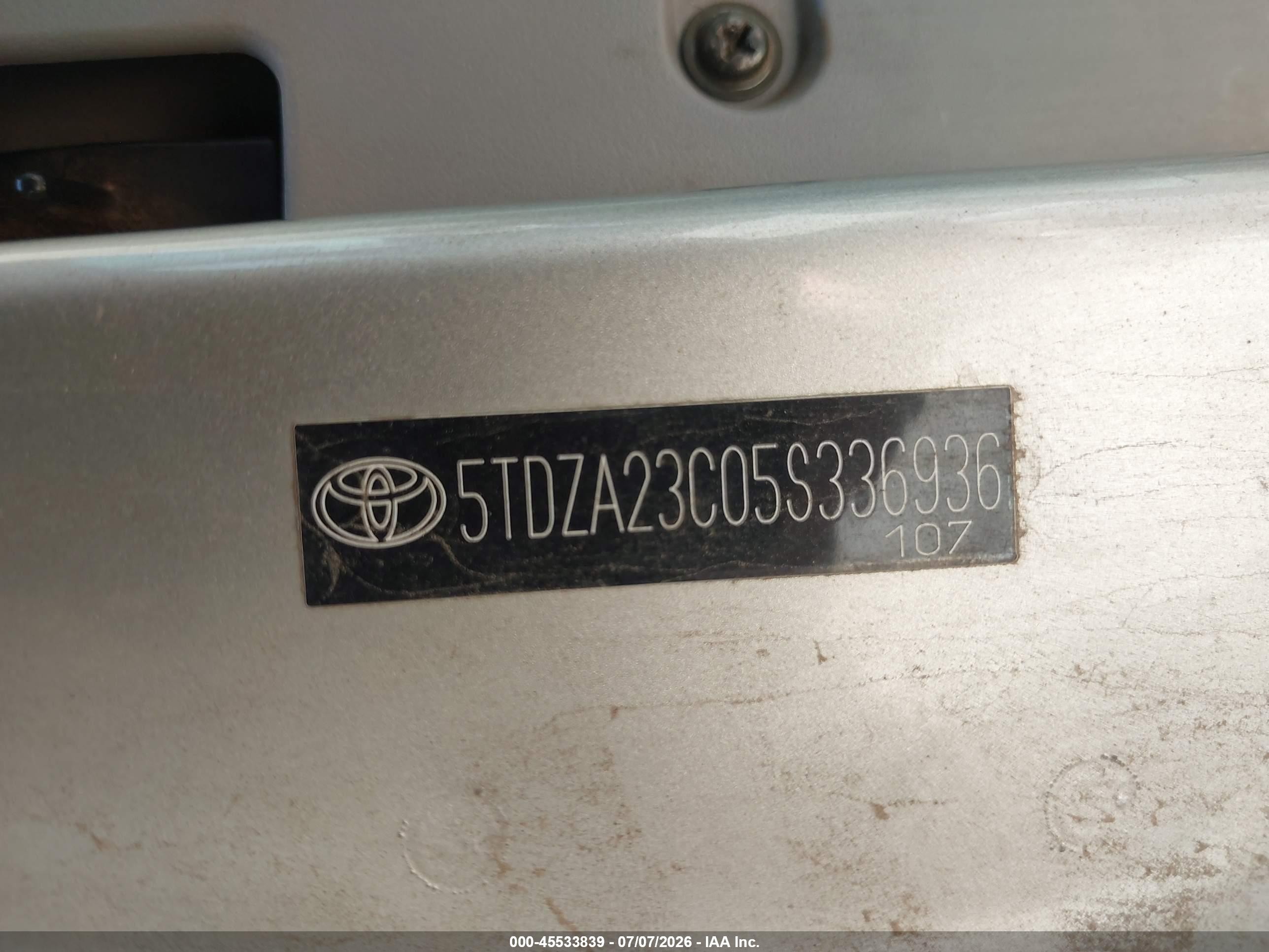 2005 Toyota Sienna Ce Pewter vin: 5TDZA23C05S336936