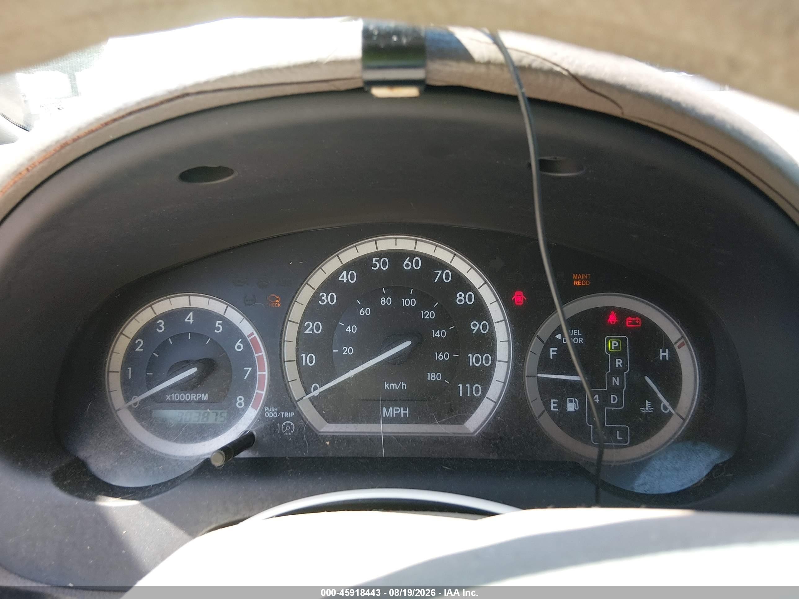 2005 Toyota Sienna Le Золотой vin: 5TDZA23C05S343868
