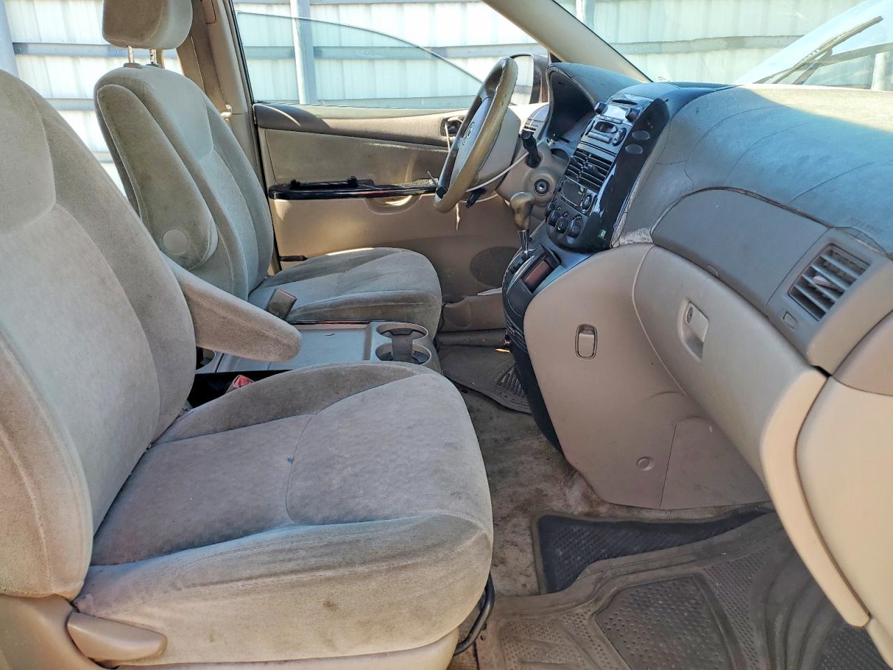 2005 Toyota Sienna Ce 8 Passenger Blue vin: 5TDZA23C05S383853