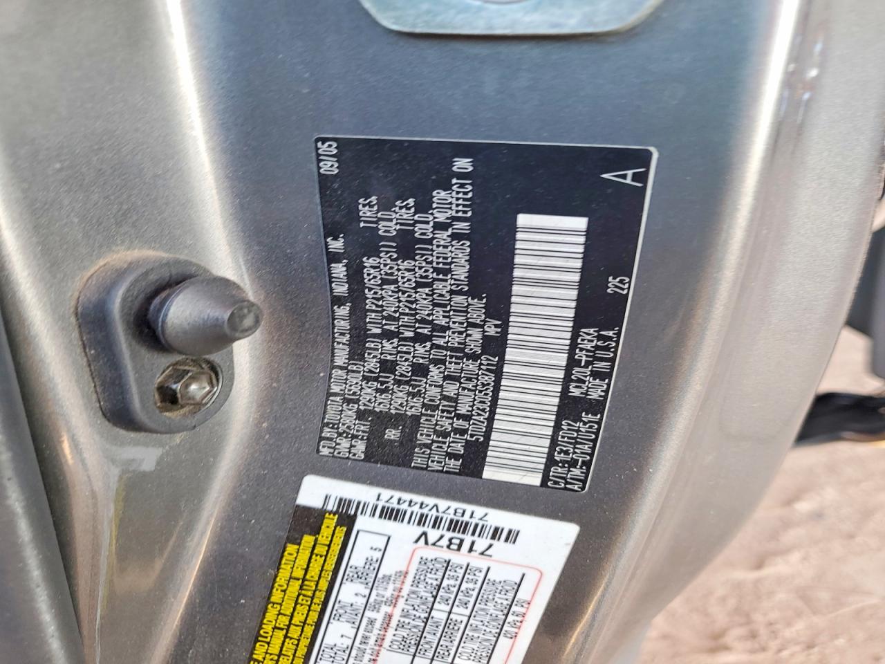 2005 Toyota Sienna Ce 7 Passenger Gray vin: 5TDZA23C05S387112