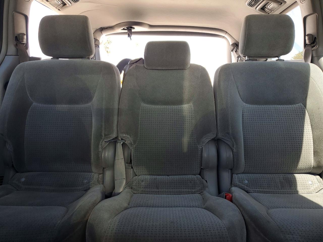 2006 Toyota Sienna Ce 8 Passenger Silver vin: 5TDZA23C06S539486