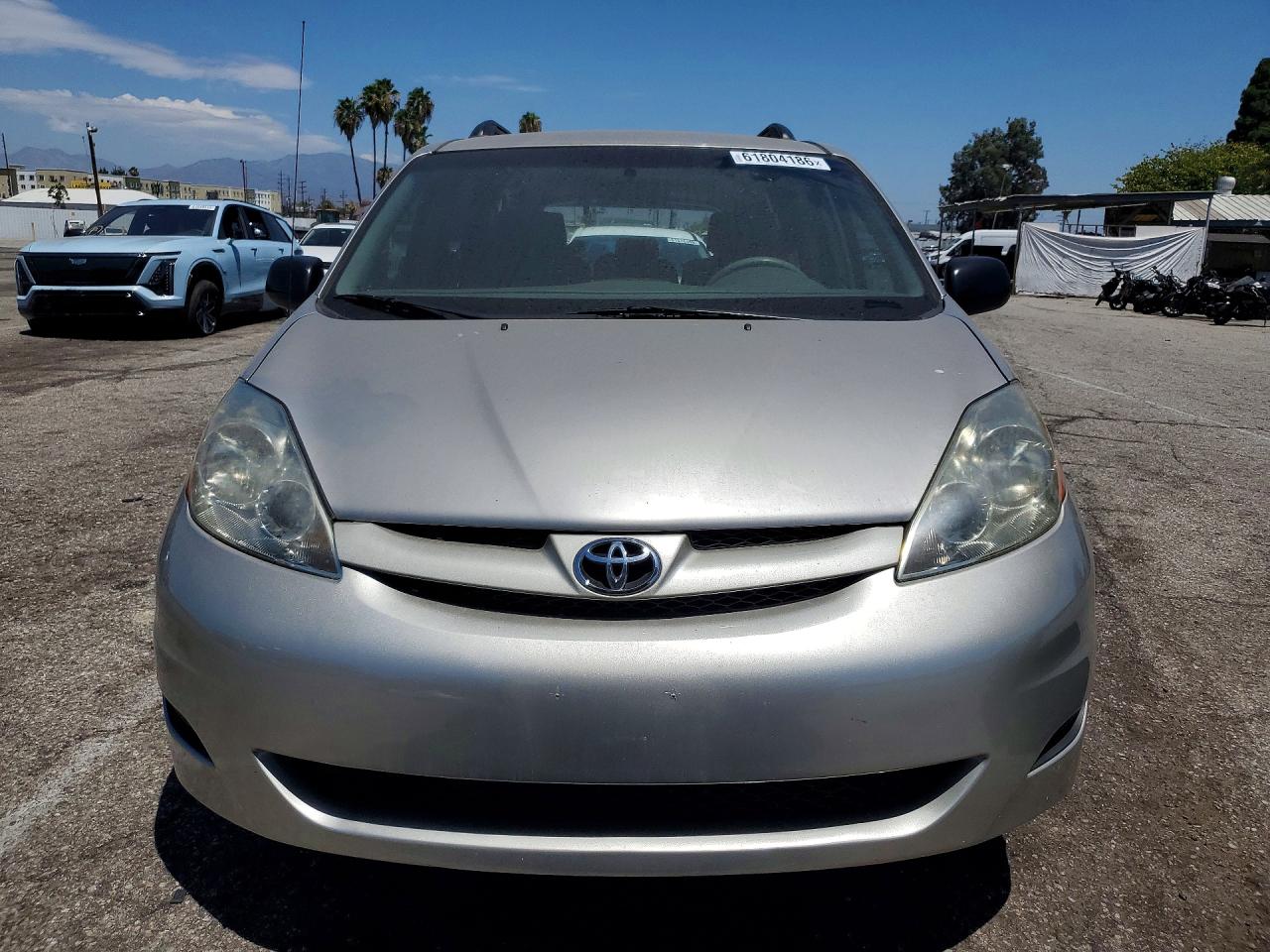 2006 Toyota Sienna Ce 8 Passenger Silver vin: 5TDZA23C06S539486