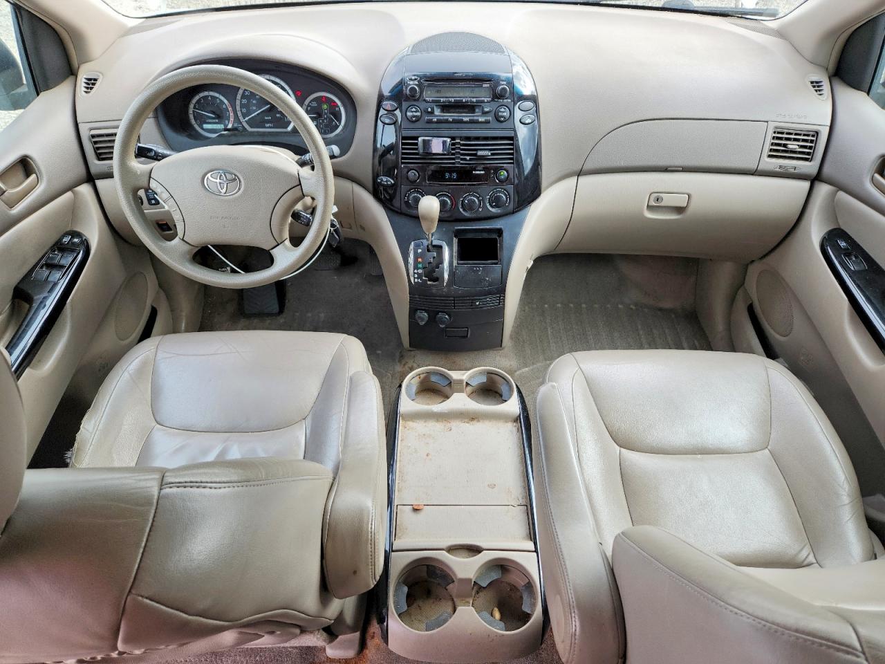 2005 Toyota Sienna Le 7 Passenger White vin: 5TDZA23C15S244783