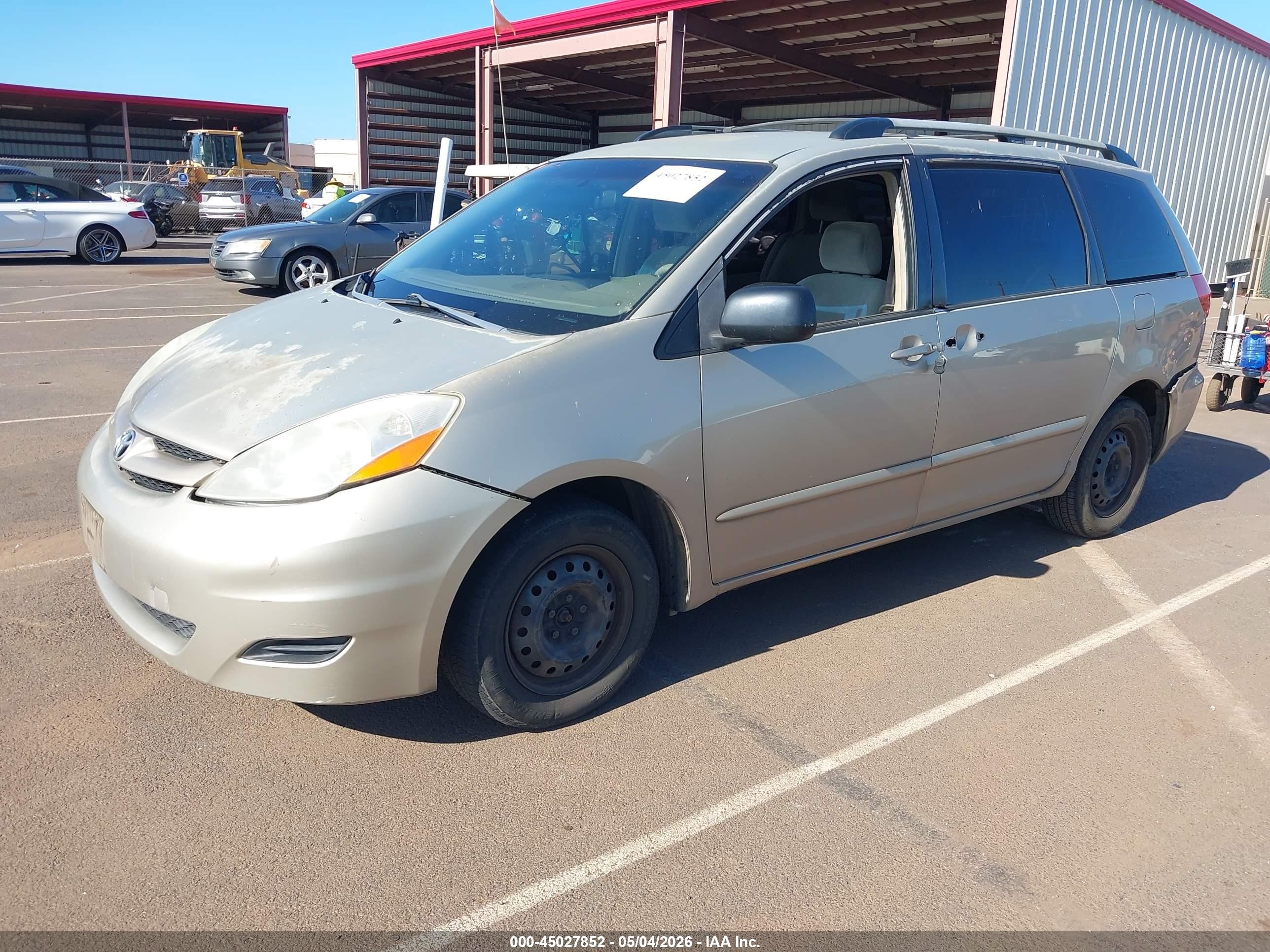 2006 Toyota Sienna Le Серебряный vin: 5TDZA23C16S399092