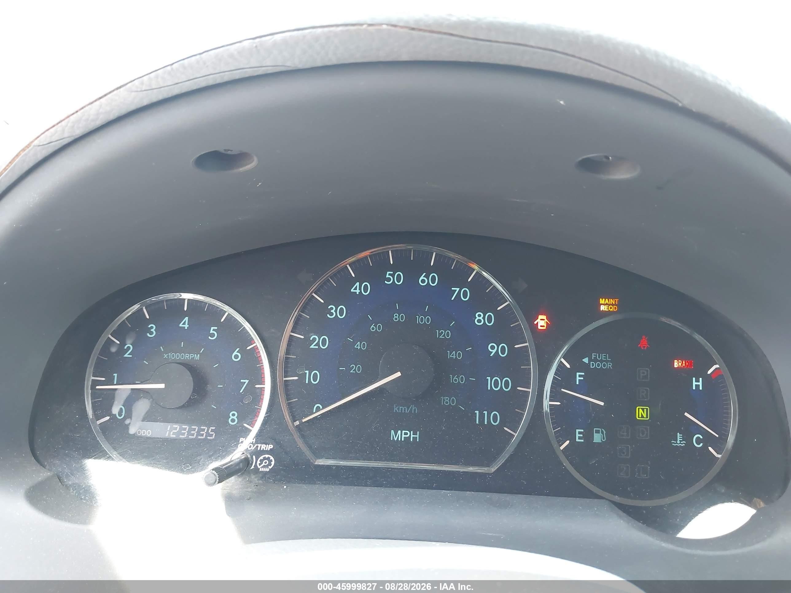 2006 Toyota Sienna Le White vin: 5TDZA23C16S445892