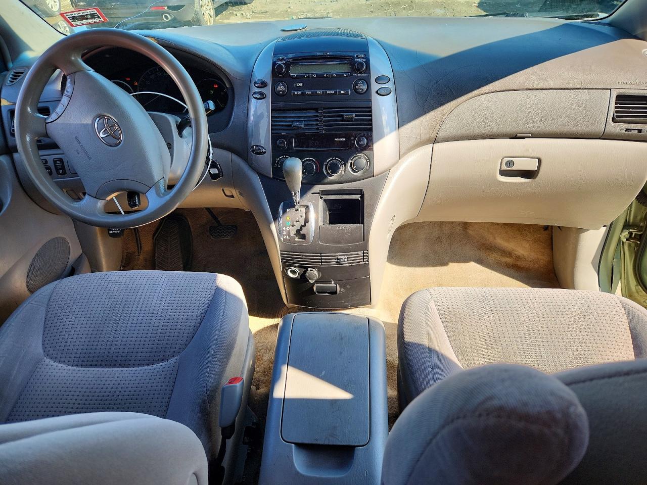 2006 Toyota Sienna Le 7 Passenger Зеленый vin: 5TDZA23C16S489522