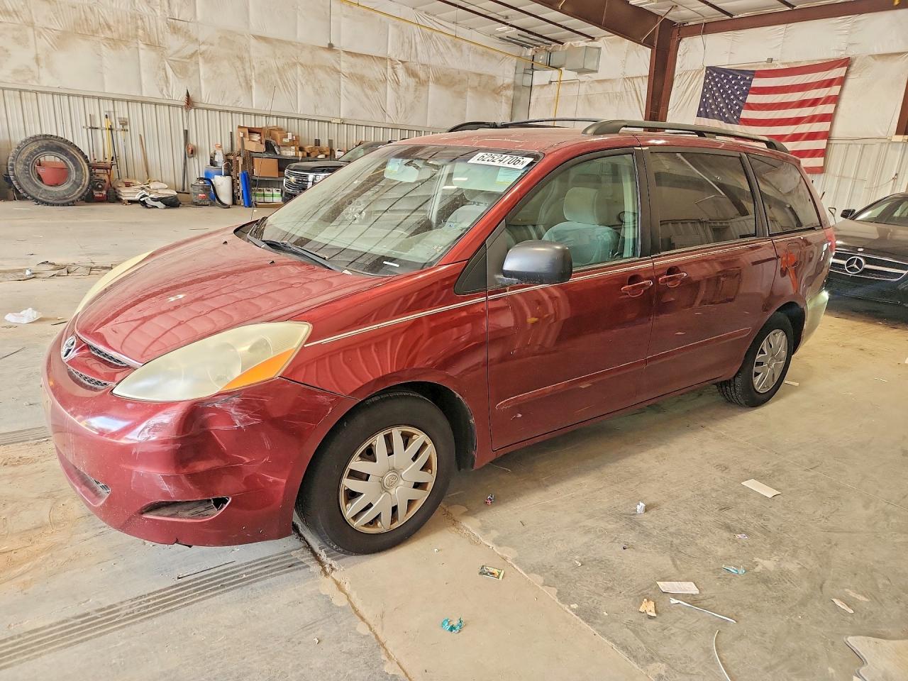 2006 Toyota Sienna Le 7 Passenger Maroon vin: 5TDZA23C16S517433