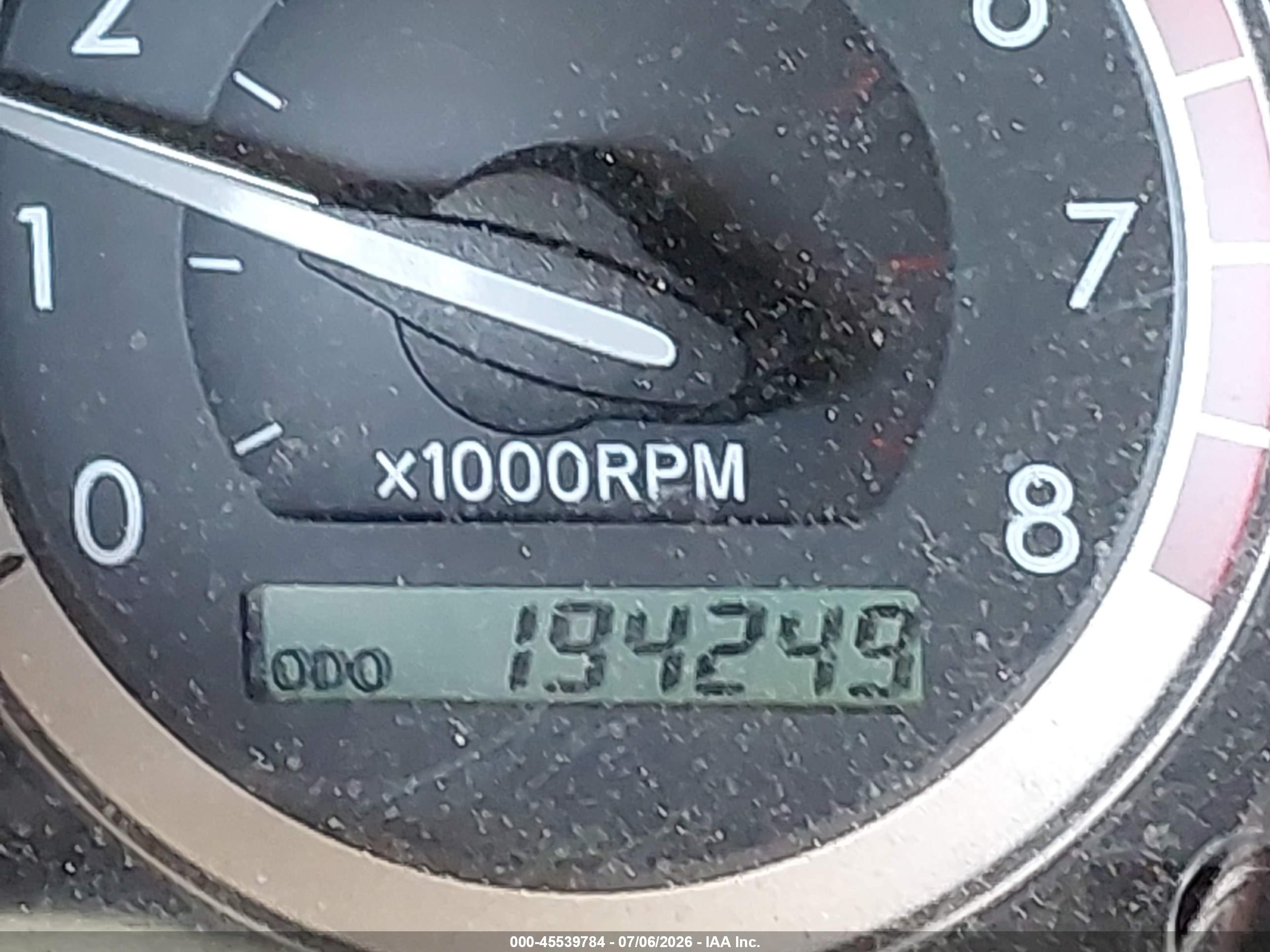 2004 Toyota Sienna Le Серебряный vin: 5TDZA23C24S100187
