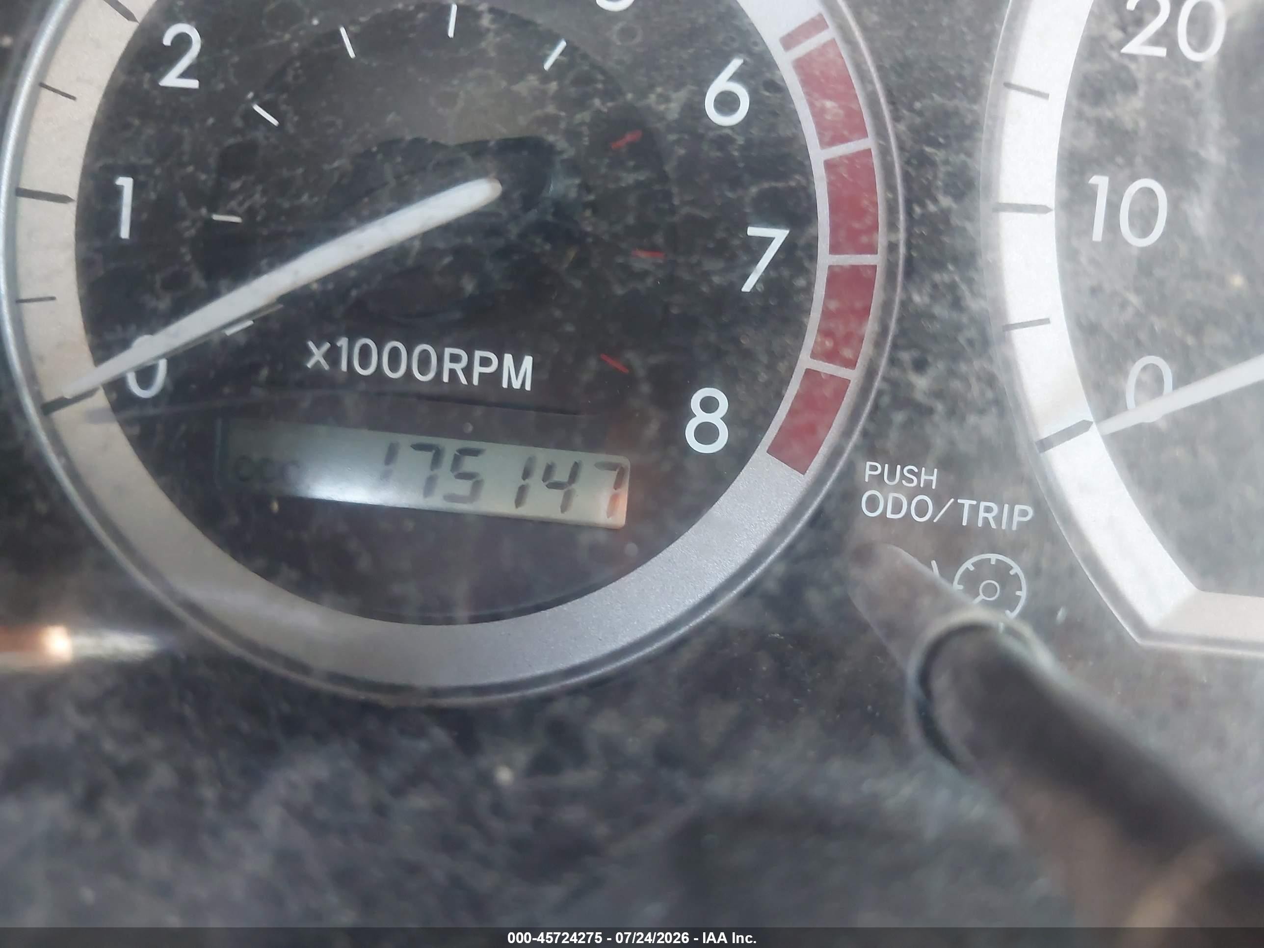 2004 Toyota Sienna Le Gray vin: 5TDZA23C24S213959