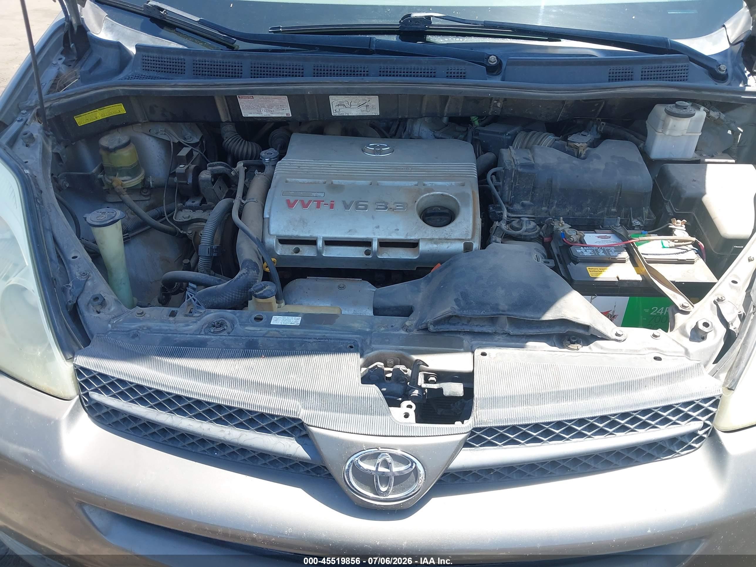 2005 Toyota Sienna Le Gray vin: 5TDZA23C25S277548