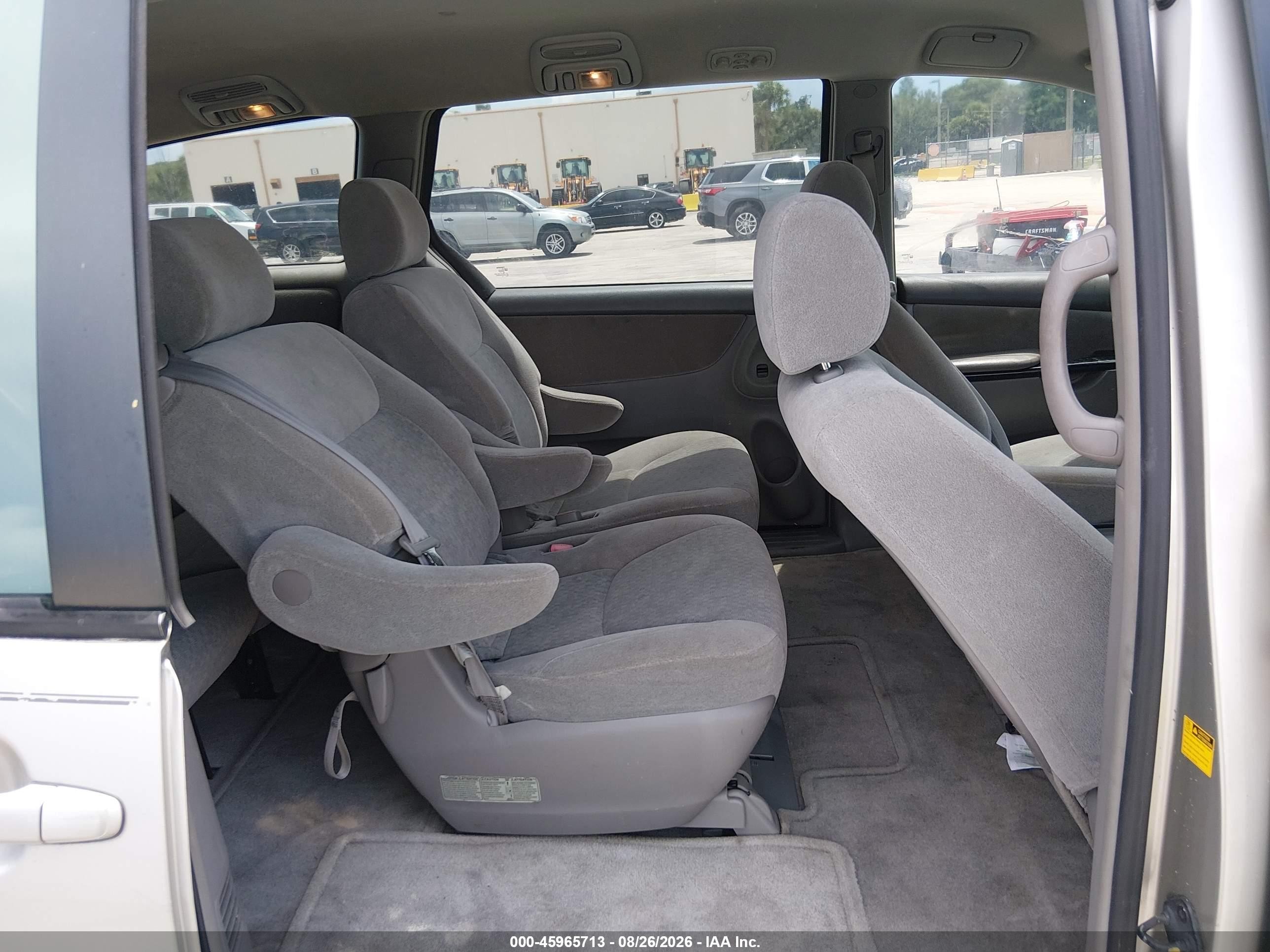 2005 Toyota Sienna Ce Silver vin: 5TDZA23C25S313111