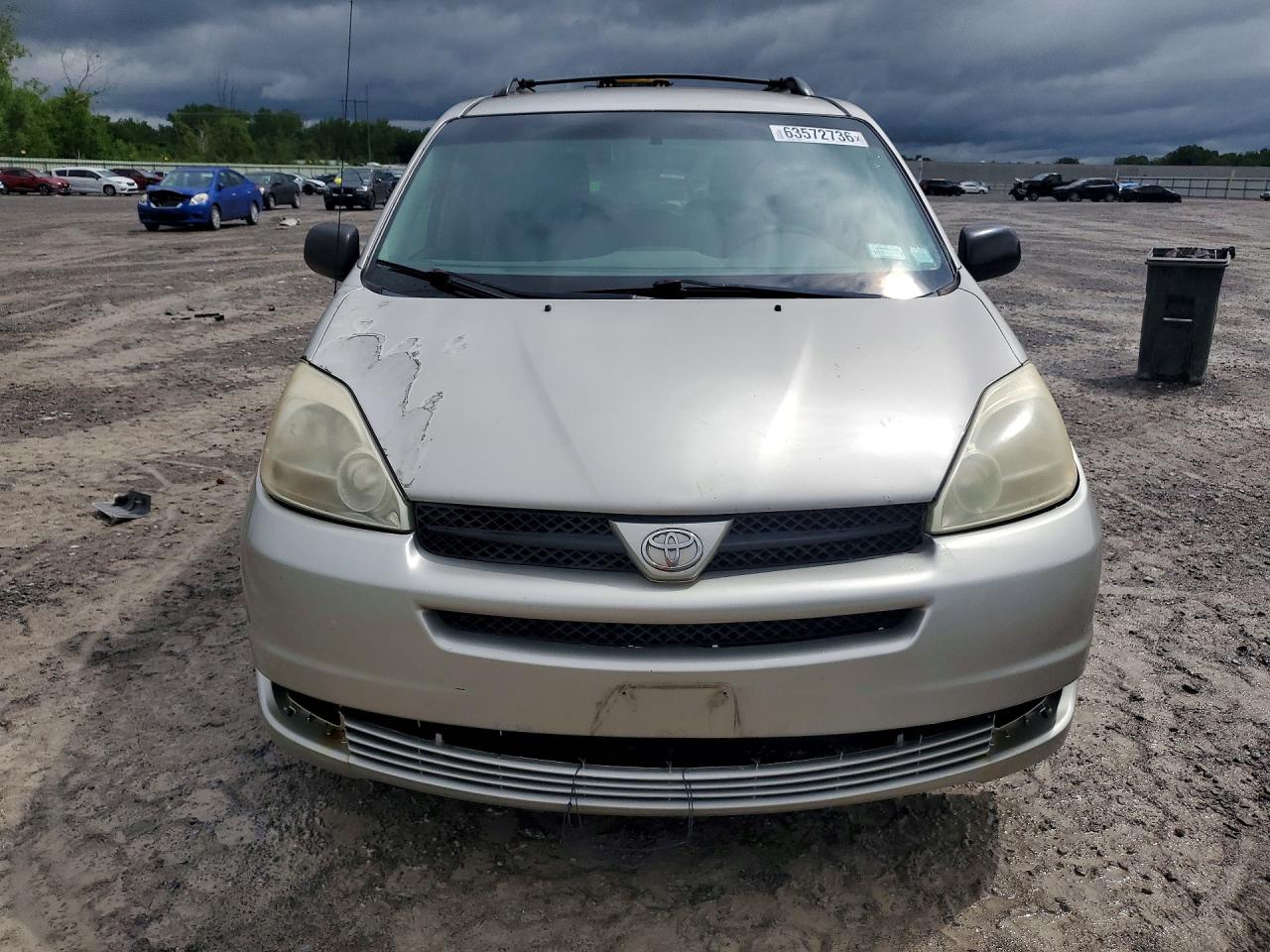 2005 Toyota Sienna Le 7 Passenger Beige vin: 5TDZA23C25S377178
