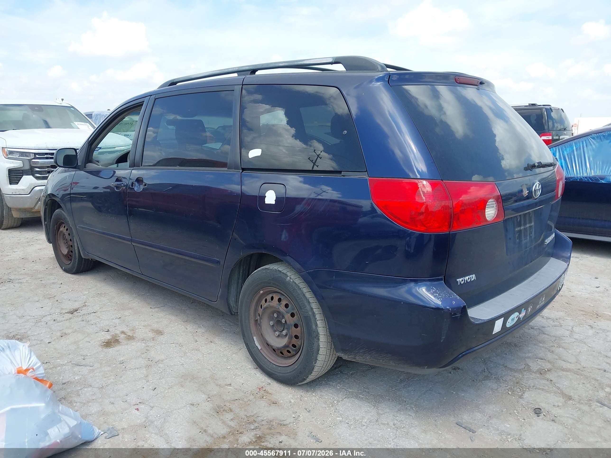 2006 Toyota Sienna Le Blue vin: 5TDZA23C26S396802