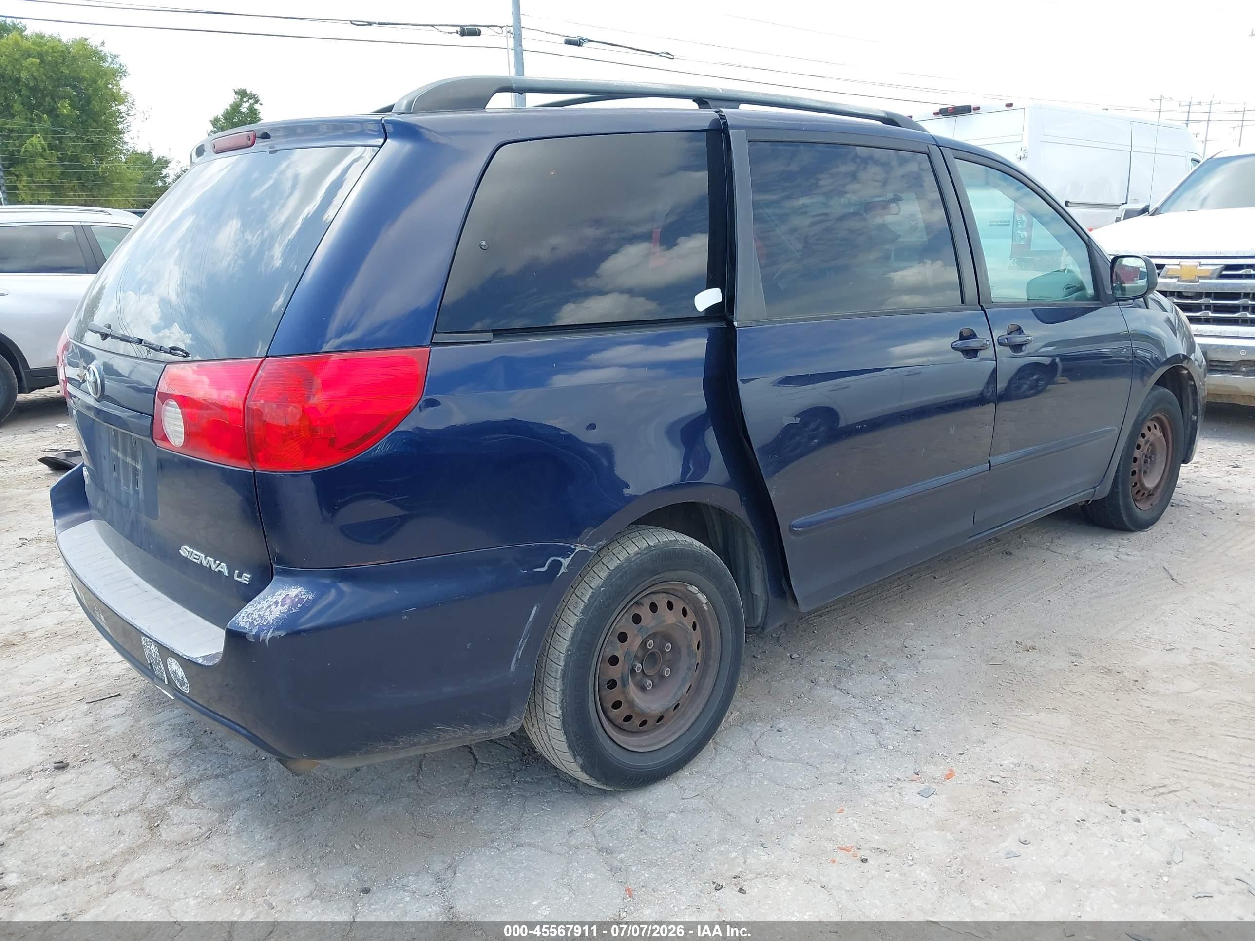 2006 Toyota Sienna Le Blue vin: 5TDZA23C26S396802