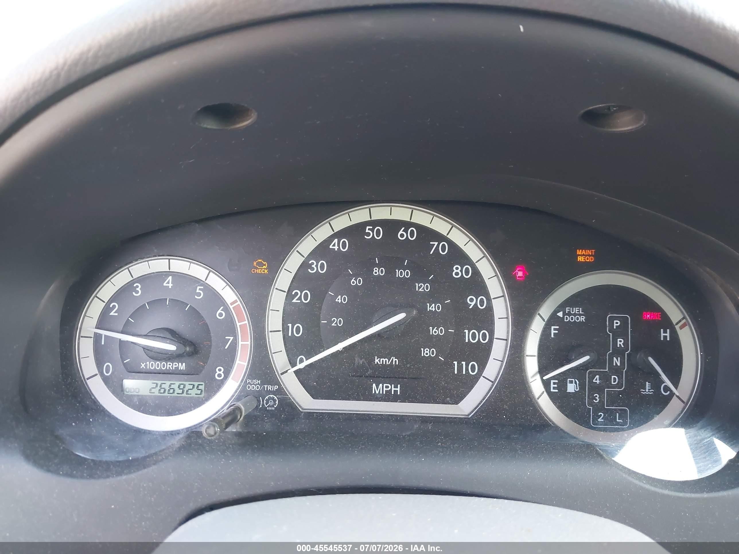 2006 Toyota Sienna Ce White vin: 5TDZA23C26S450129