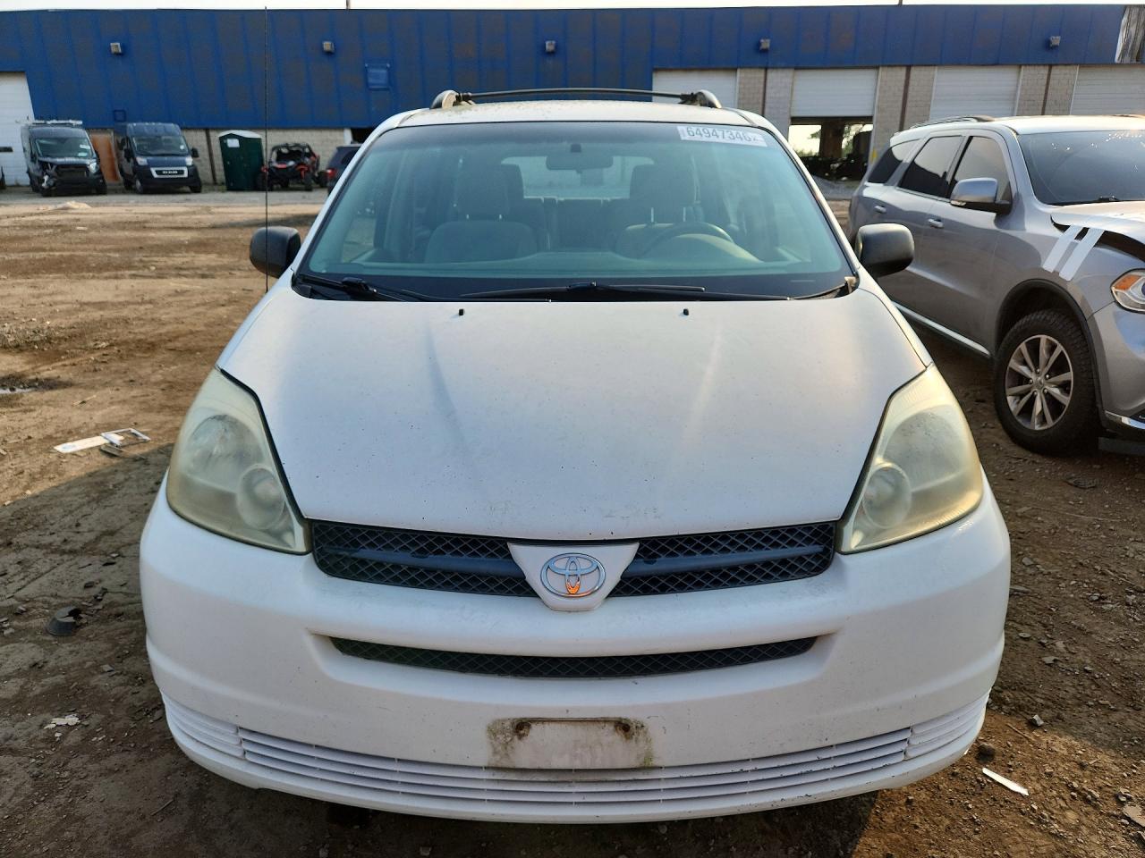 2004 Toyota Sienna Ce 7 Passenger White vin: 5TDZA23C34S025483