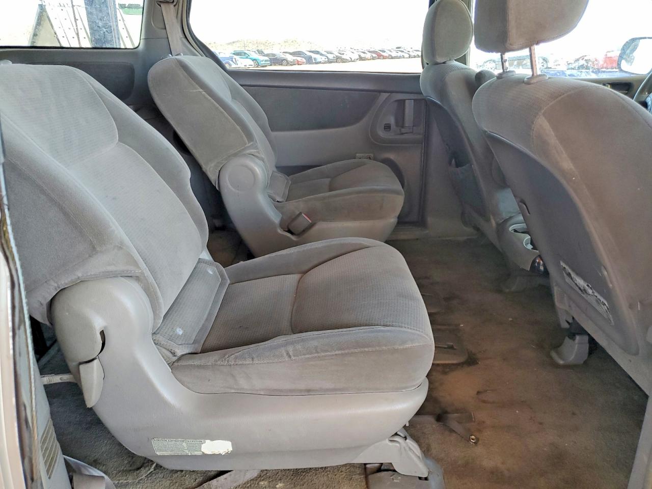 2005 Toyota Sienna Le 8 Passenger Silver vin: 5TDZA23C35S285982