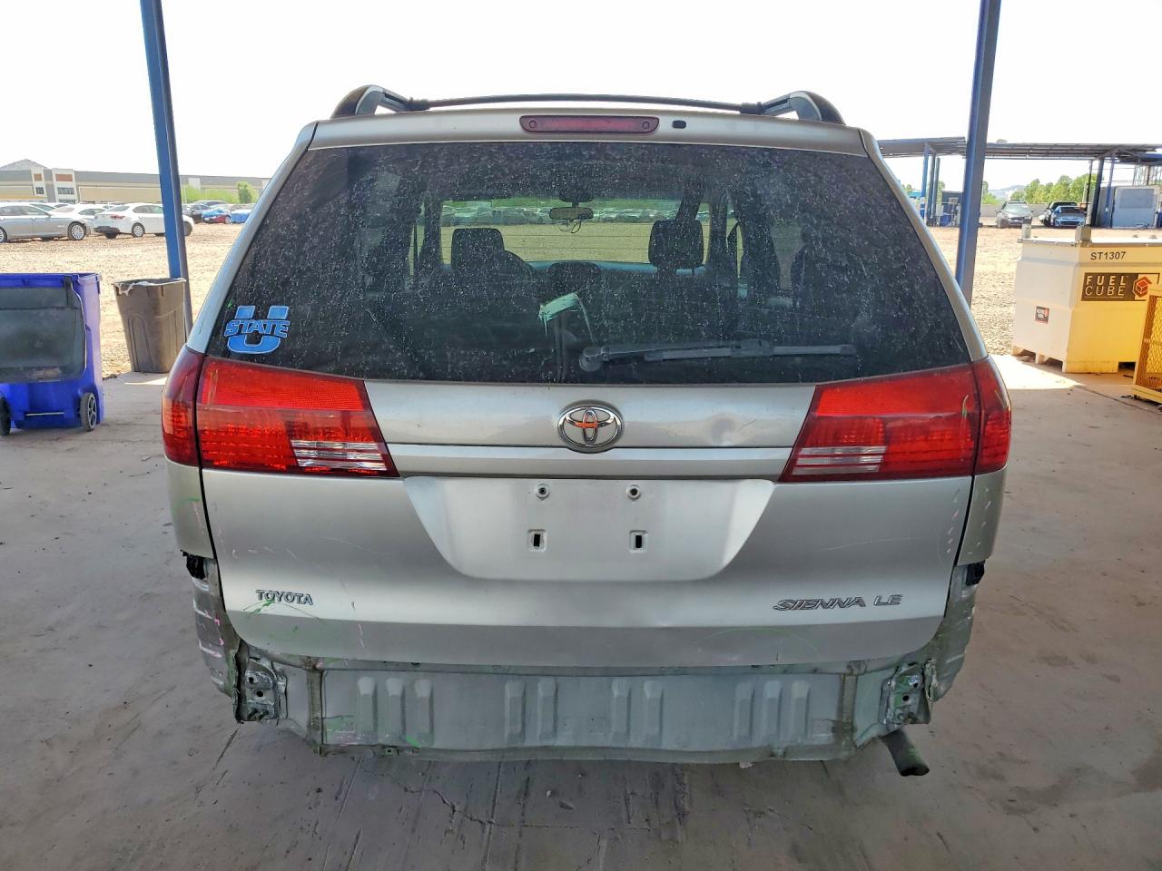2005 Toyota Sienna Le 8 Passenger Silver vin: 5TDZA23C35S285982