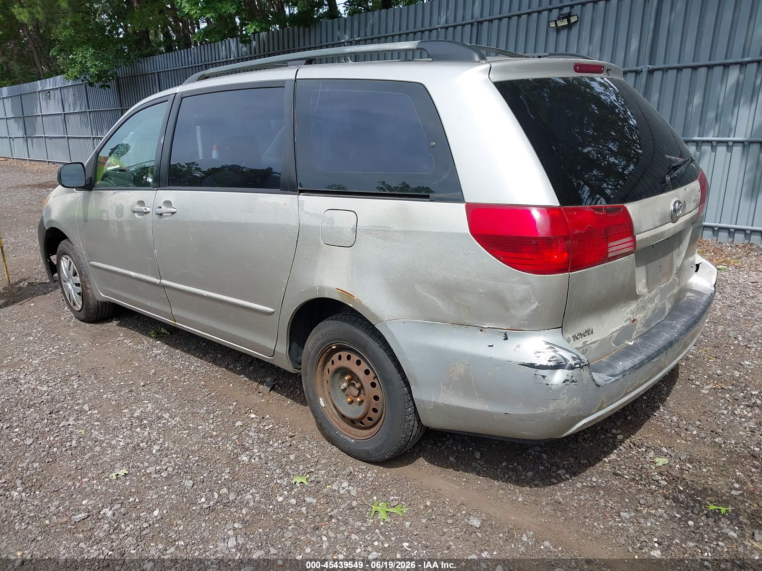 2005 Toyota Sienna Ce Beige vin: 5TDZA23C35S347235