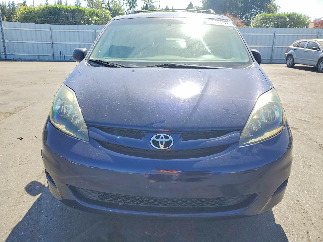 2006 Toyota Sienna Le 7 Passenger Синий vin: 5TDZA23C36S409931