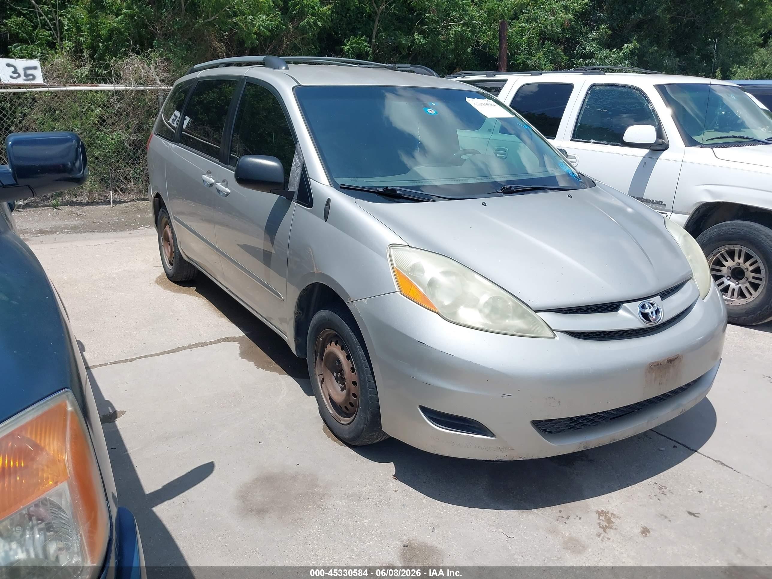 2006 Toyota Sienna Le Silver vin: 5TDZA23C36S413803