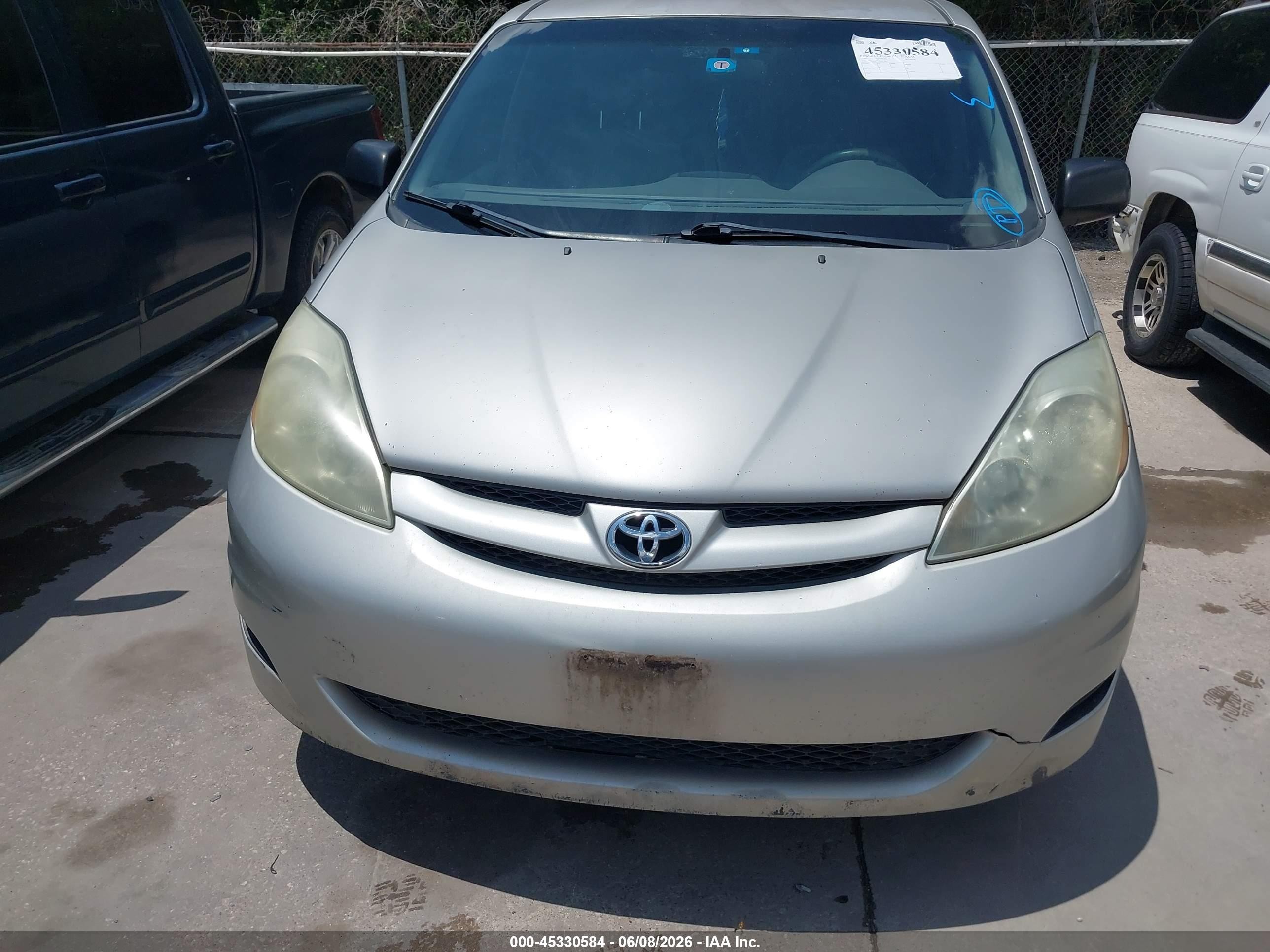 2006 Toyota Sienna Le Silver vin: 5TDZA23C36S413803