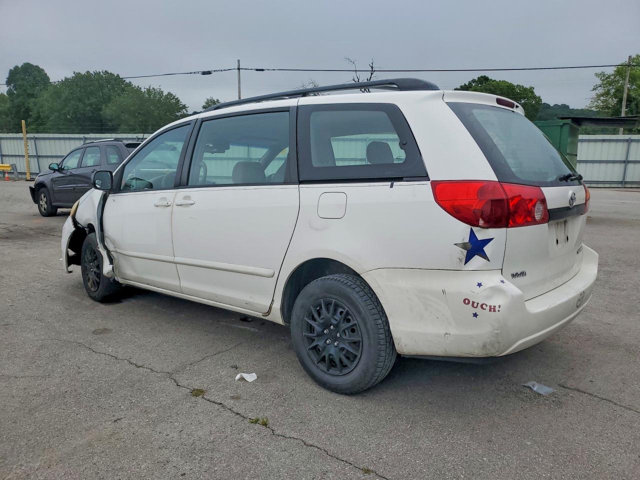 2006 Toyota Sienna Ce 7 Passenger Белый vin: 5TDZA23C36S442413