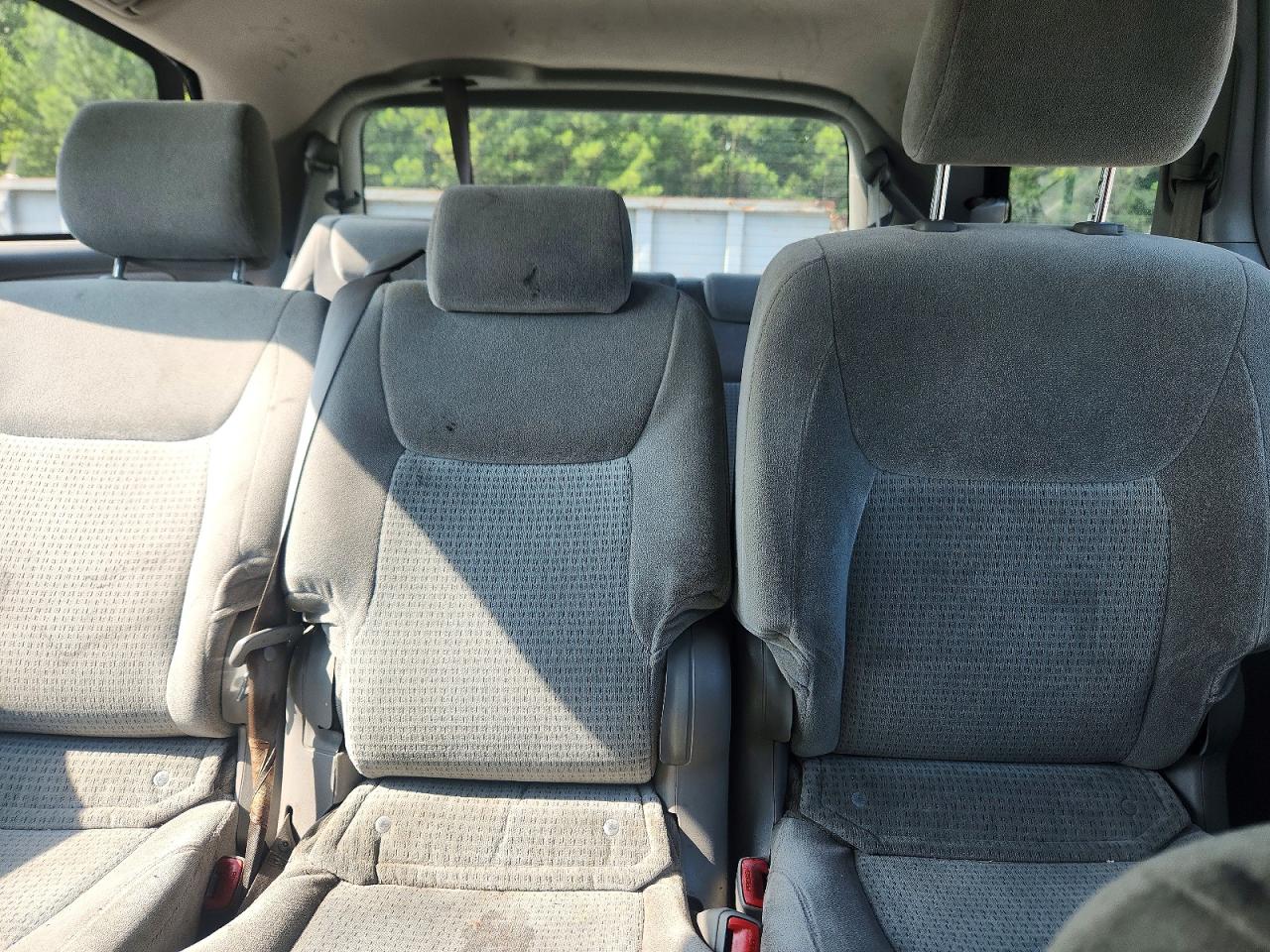 2006 Toyota Sienna Ce 8 Passenger Серый vin: 5TDZA23C36S444839