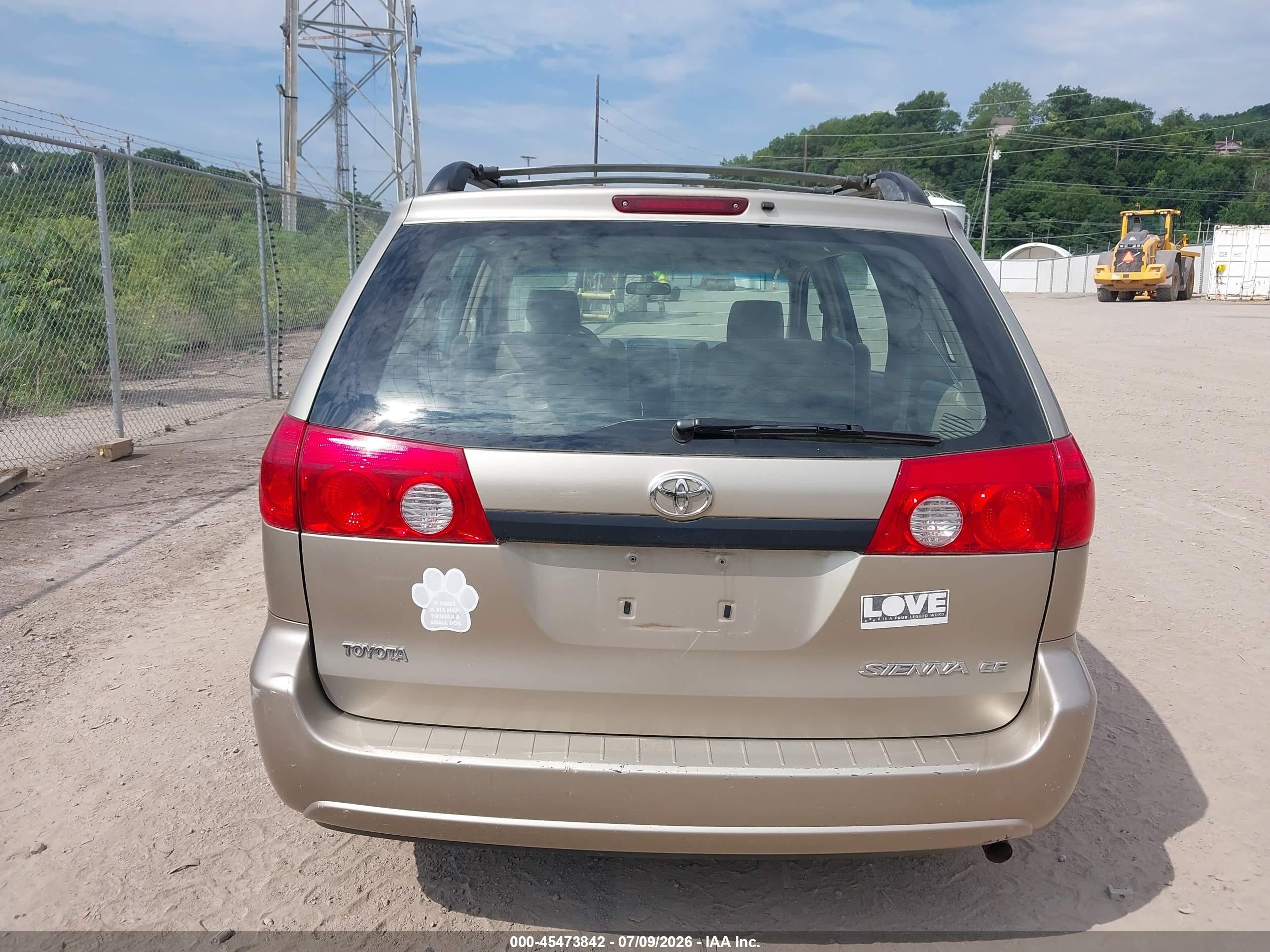 2006 Toyota Sienna Ce Beige vin: 5TDZA23C36S470079