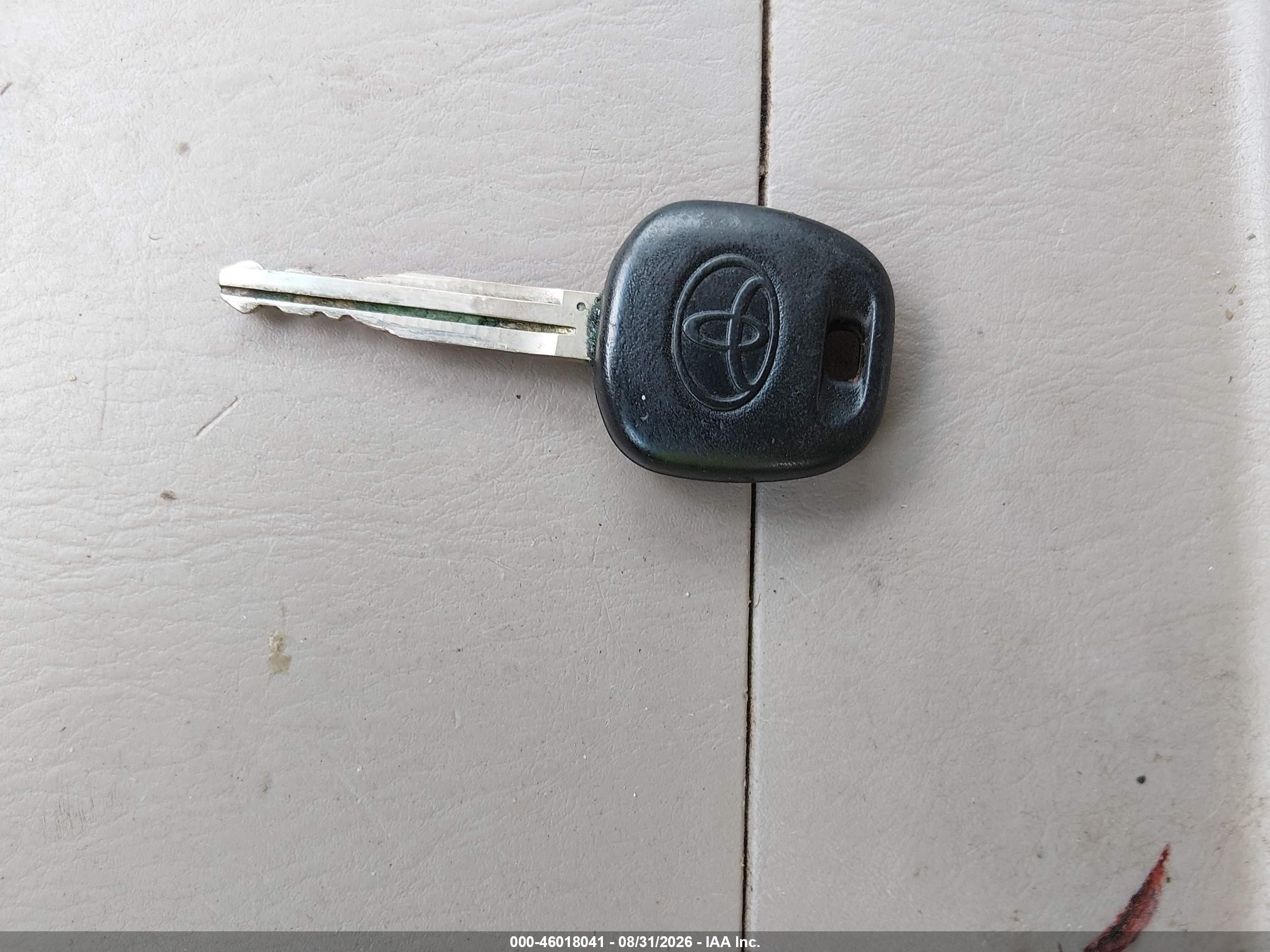 2006 Toyota Sienna Le Бордовый vin: 5TDZA23C36S530099