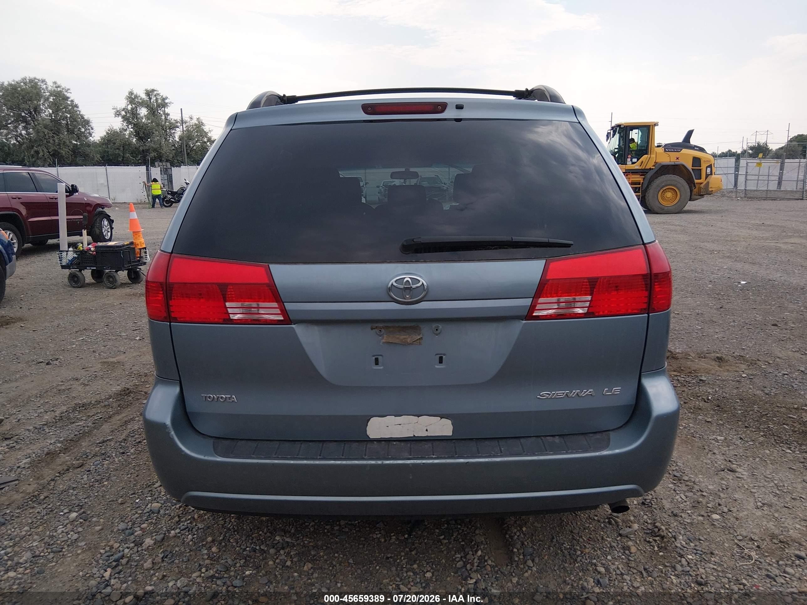 2004 Toyota Sienna Le Light Blue vin: 5TDZA23C44S058623