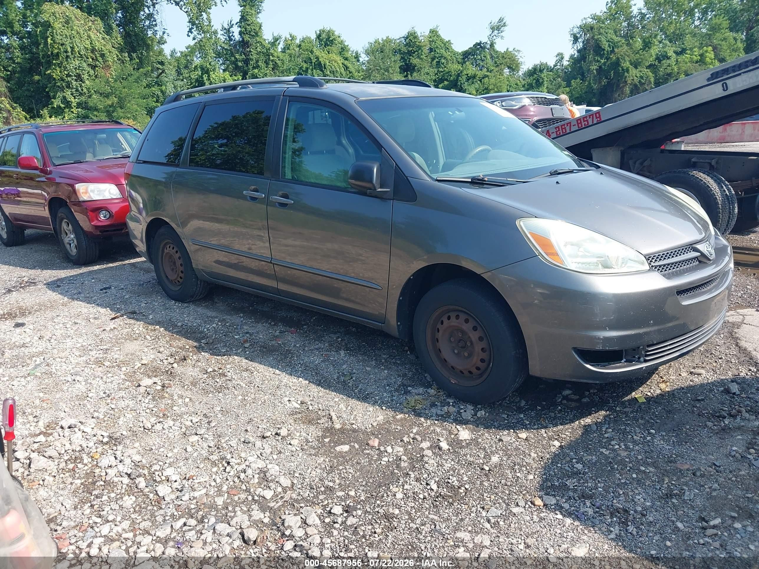 2004 Toyota Sienna Le Gray vin: 5TDZA23C44S092111