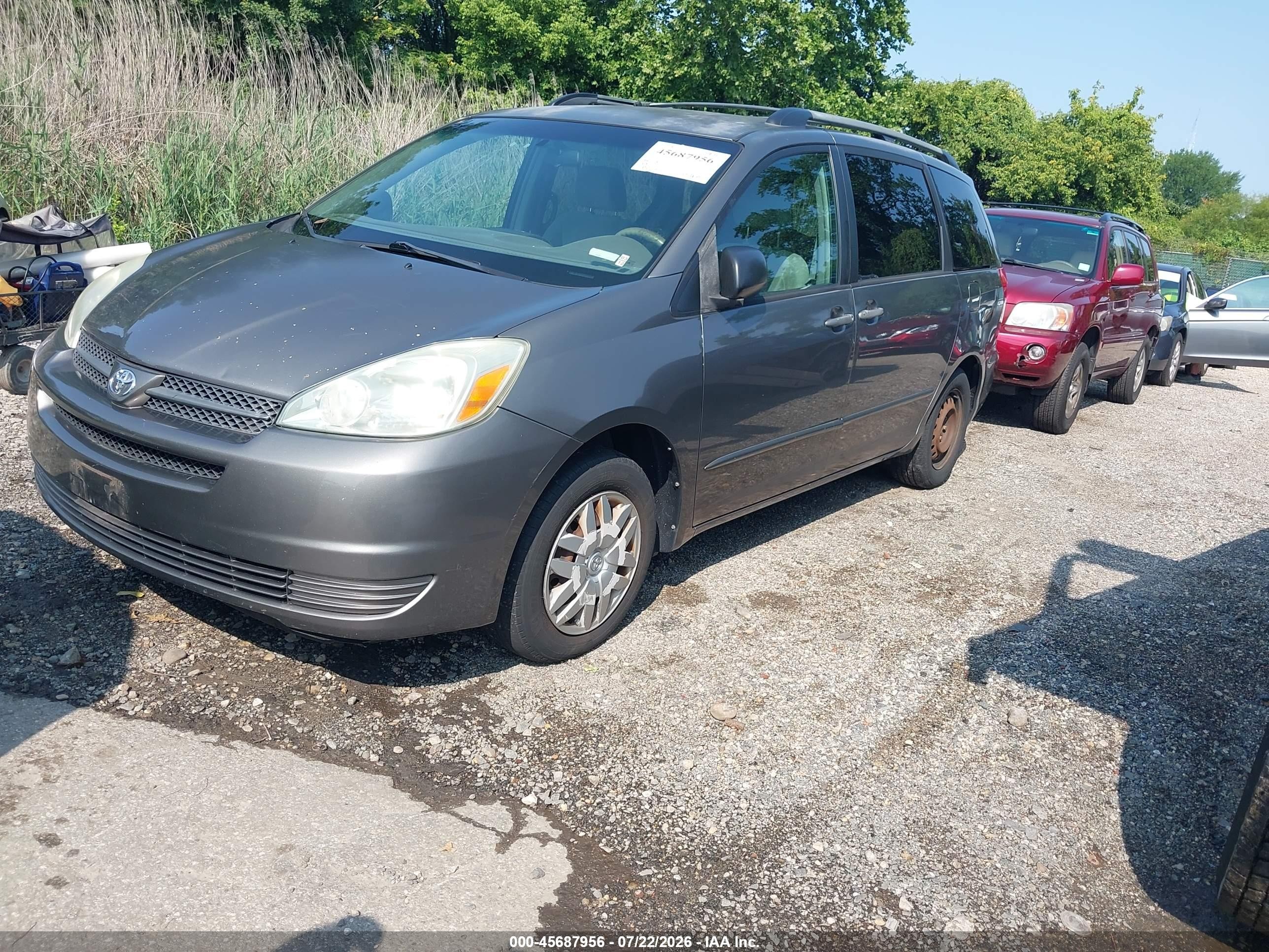 2004 Toyota Sienna Le Gray vin: 5TDZA23C44S092111