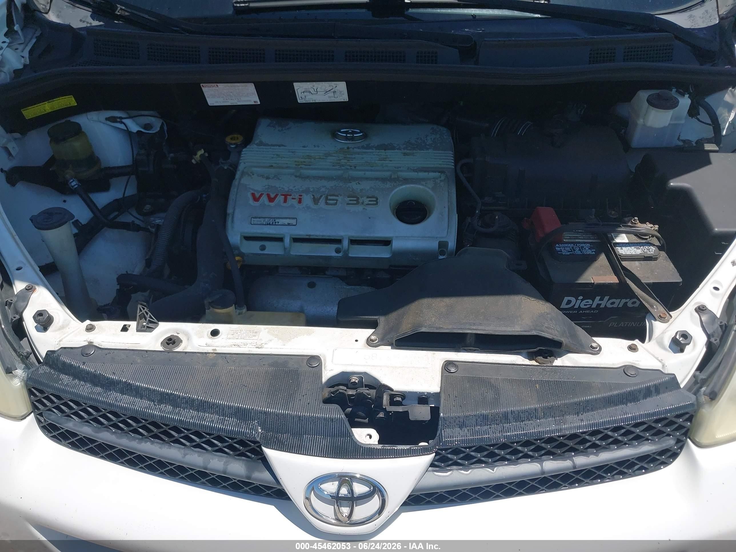 2005 Toyota Sienna Le White vin: 5TDZA23C45S329701