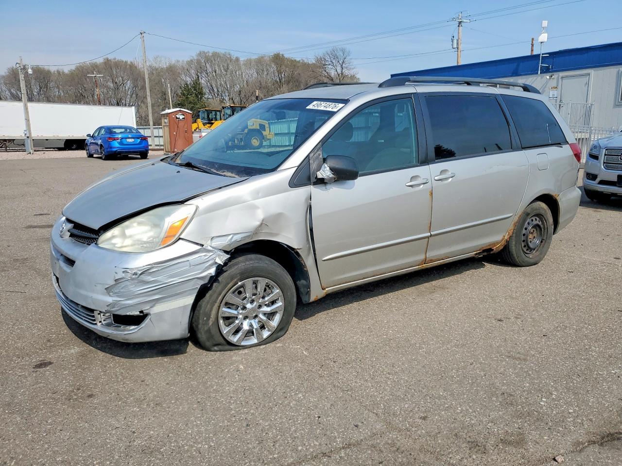 2005 Toyota Sienna Le 7 Passenger Silver vin: 5TDZA23C45S342142