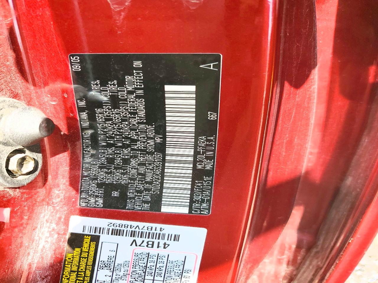 2006 Toyota Sienna Le 7 Passenger Red vin: 5TDZA23C46S391097