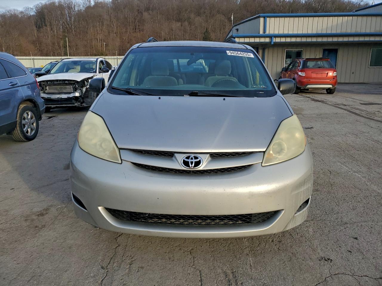 2006 Toyota Sienna Ce 7 Passenger Silver vin: 5TDZA23C46S478904